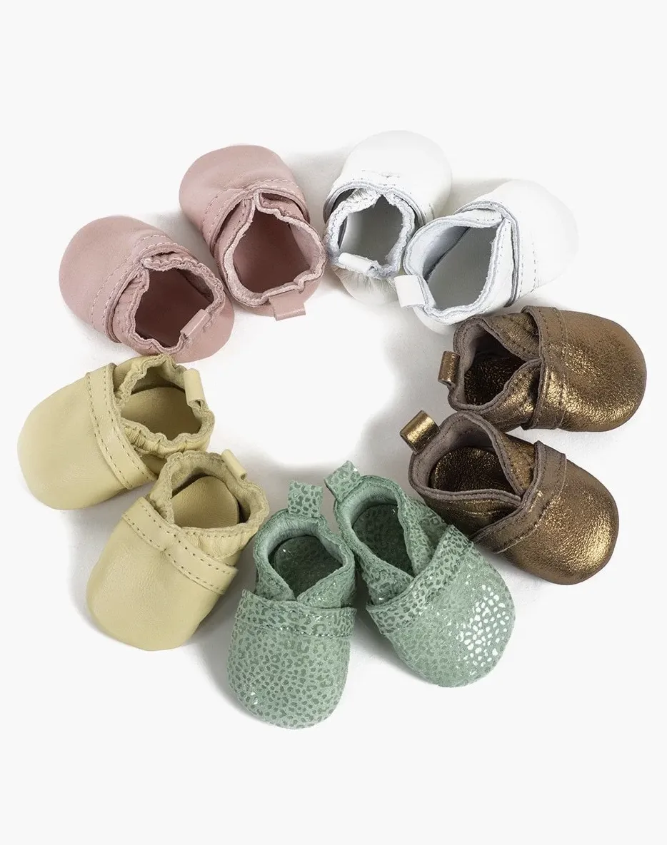 Mini Slippers for Dolls