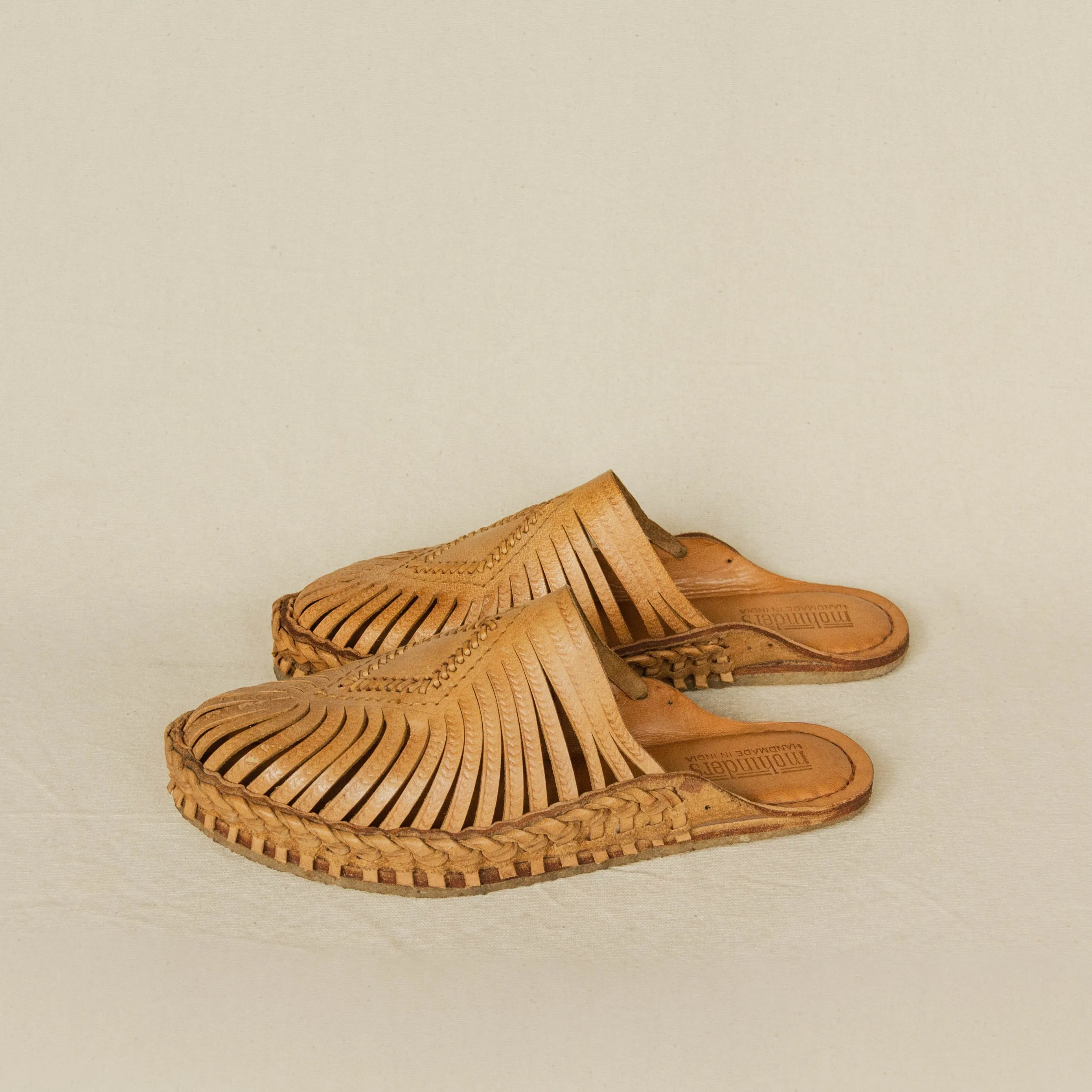 Mohinders Men's Diamond City Slippers in Honey