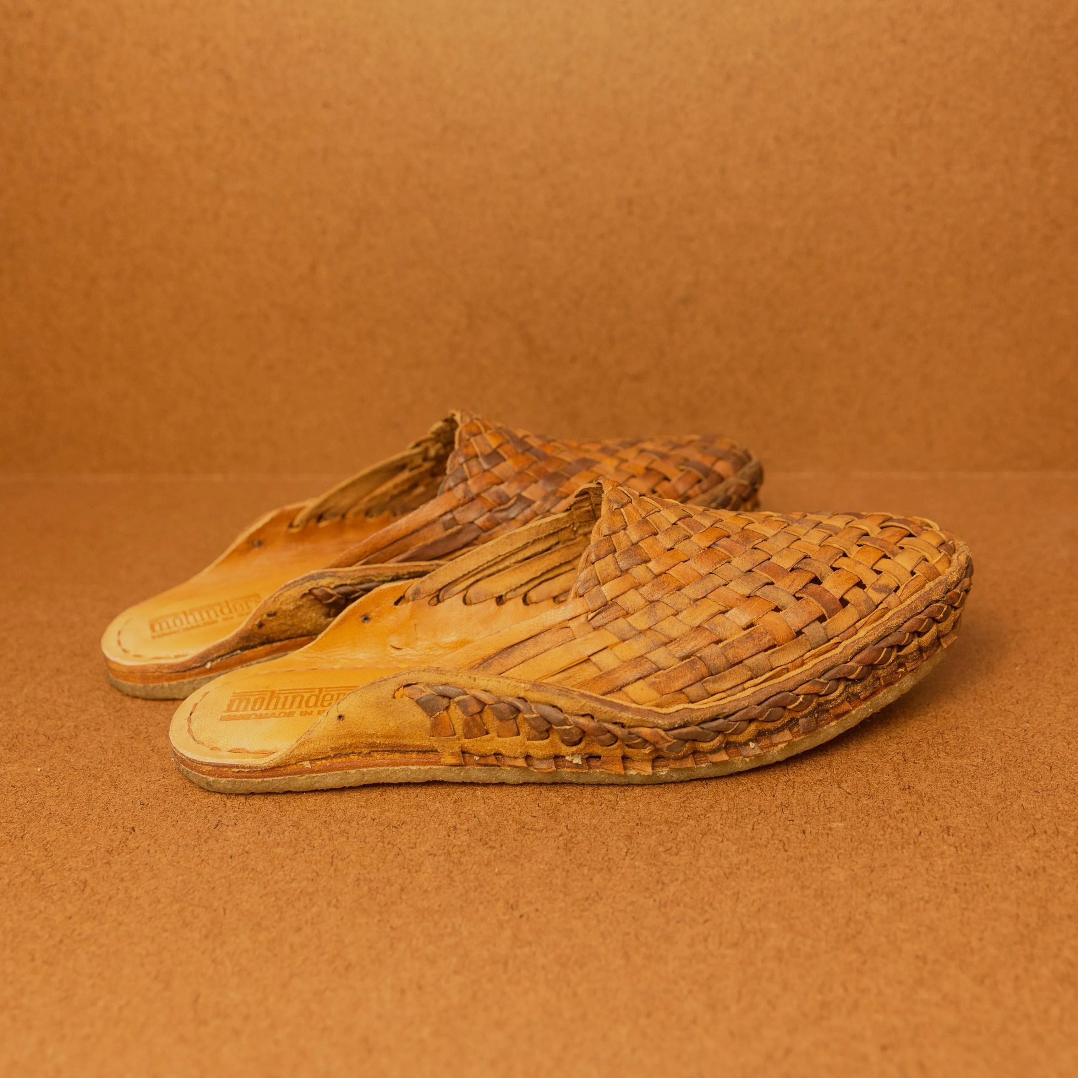 Mohinders Men's Woven City Slippers in Walnut
