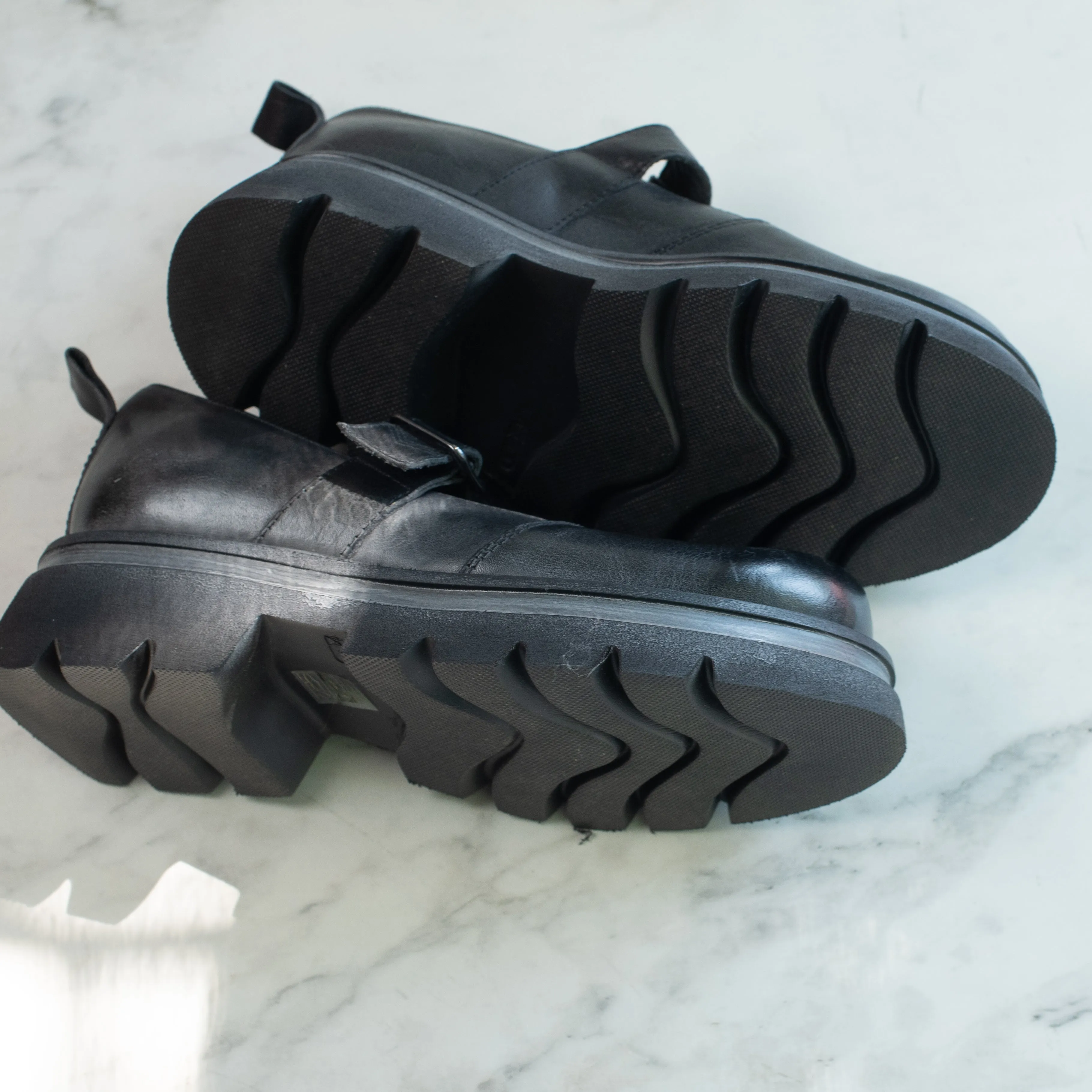 Moma Chunky Mary Jane (black) ON SALE!