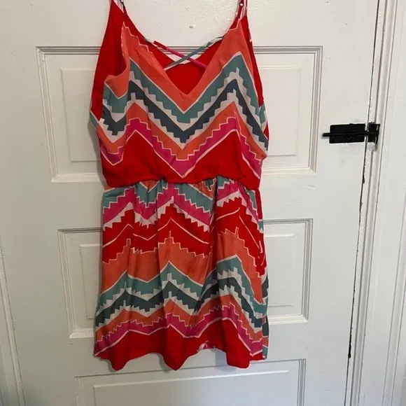 MYNE pink blue red chevron silk casual Dress S