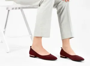 New in box! Chelsee Beautify Flats in Plum, Sz 8, Made in Canada!