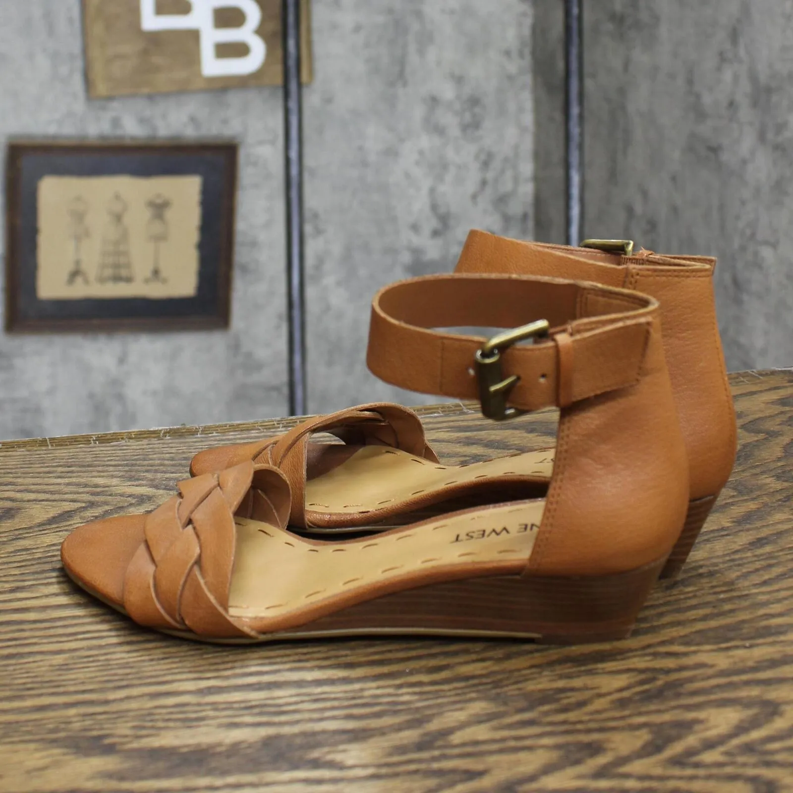 Nine West Womens Vintage NWVALCI Wedge Heel Sandals Cognac Brown 6M