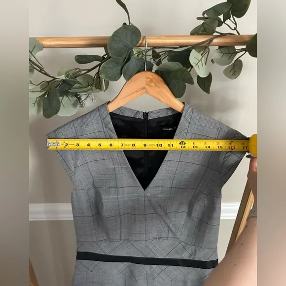 NWOT Karen Millen Grey and Black Tweed Midi Office Dress