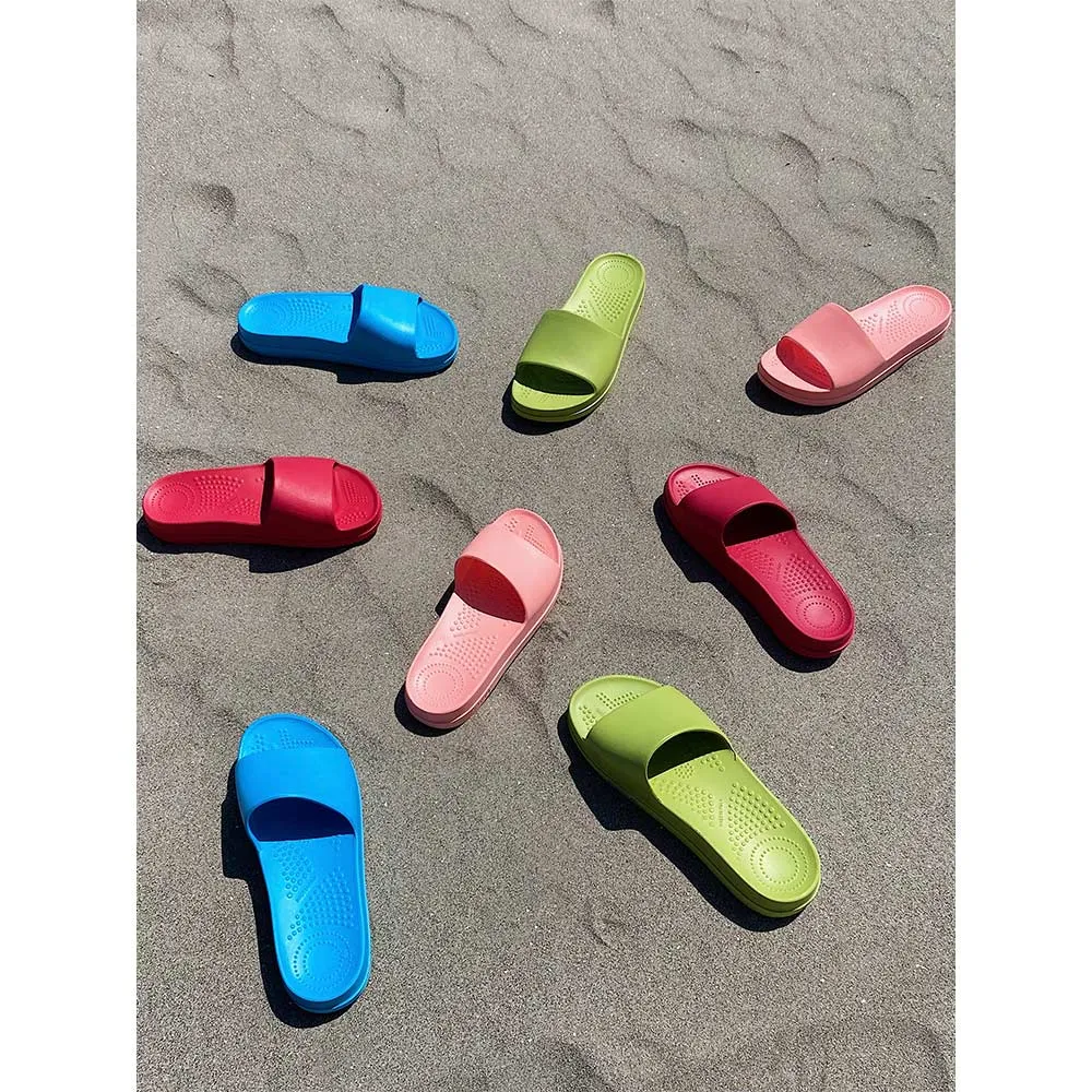 O SLIPPERS Women slippers in Avocado