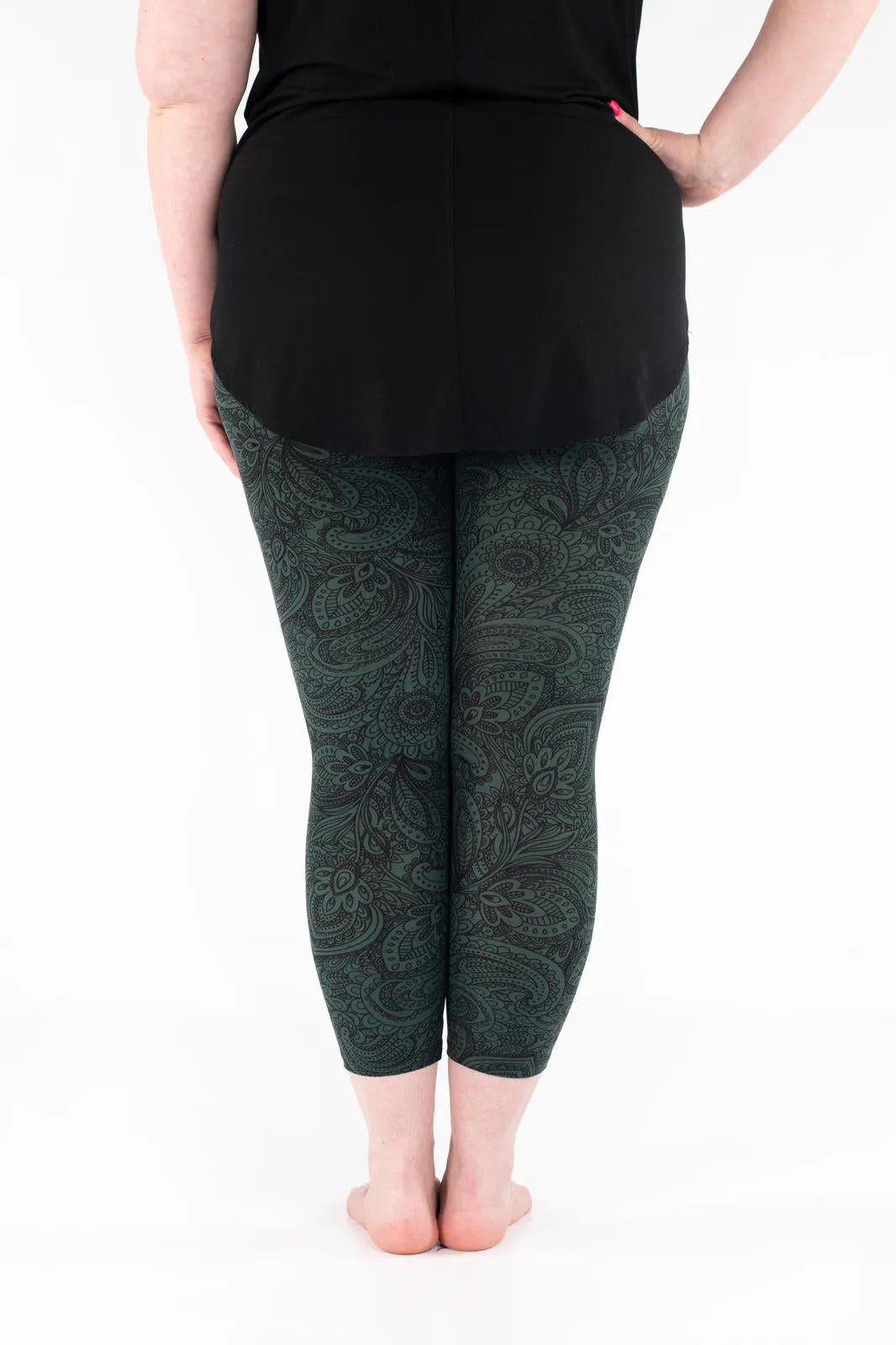 Perfectly Paisley Crops