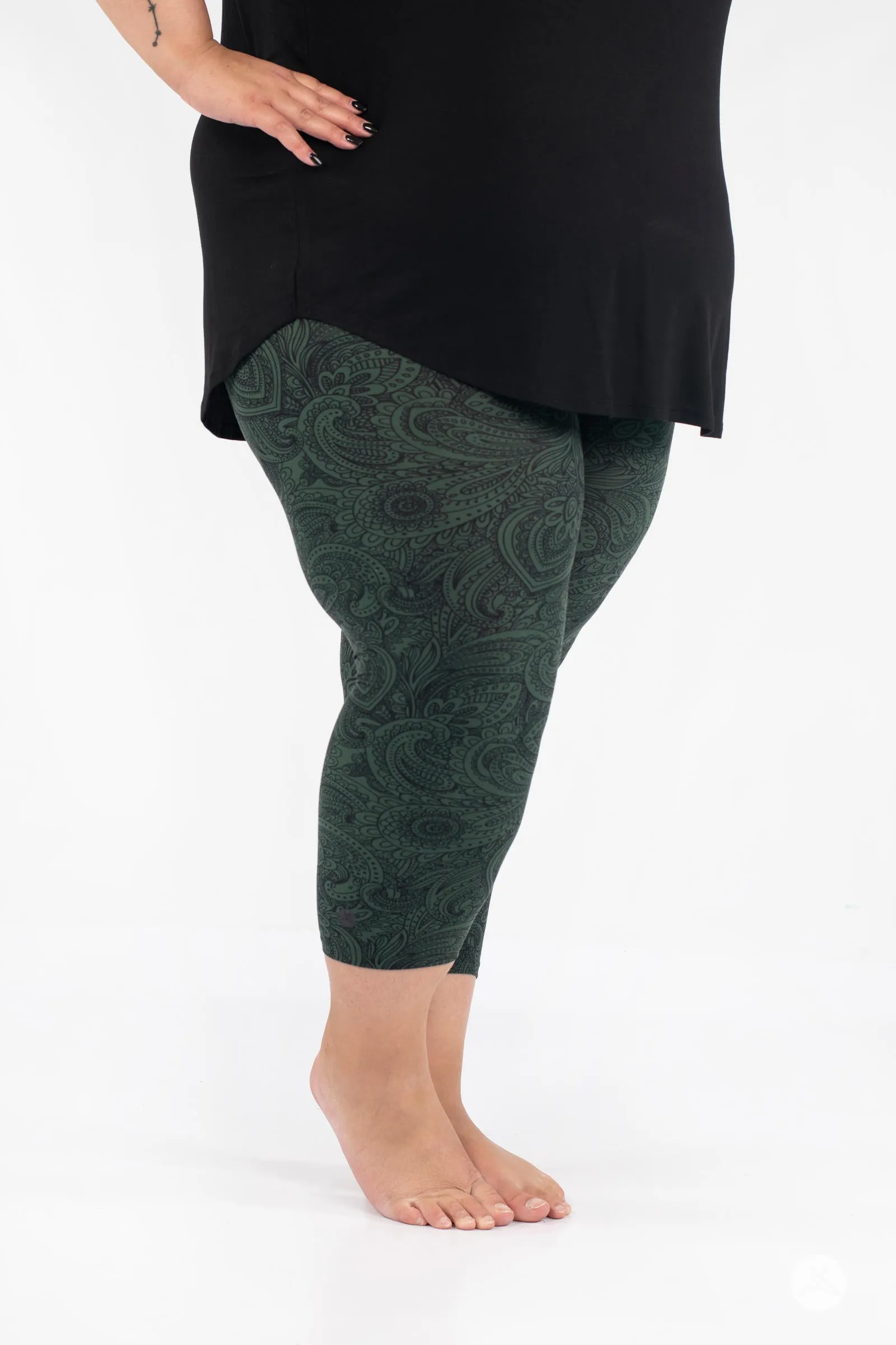 Perfectly Paisley Crops
