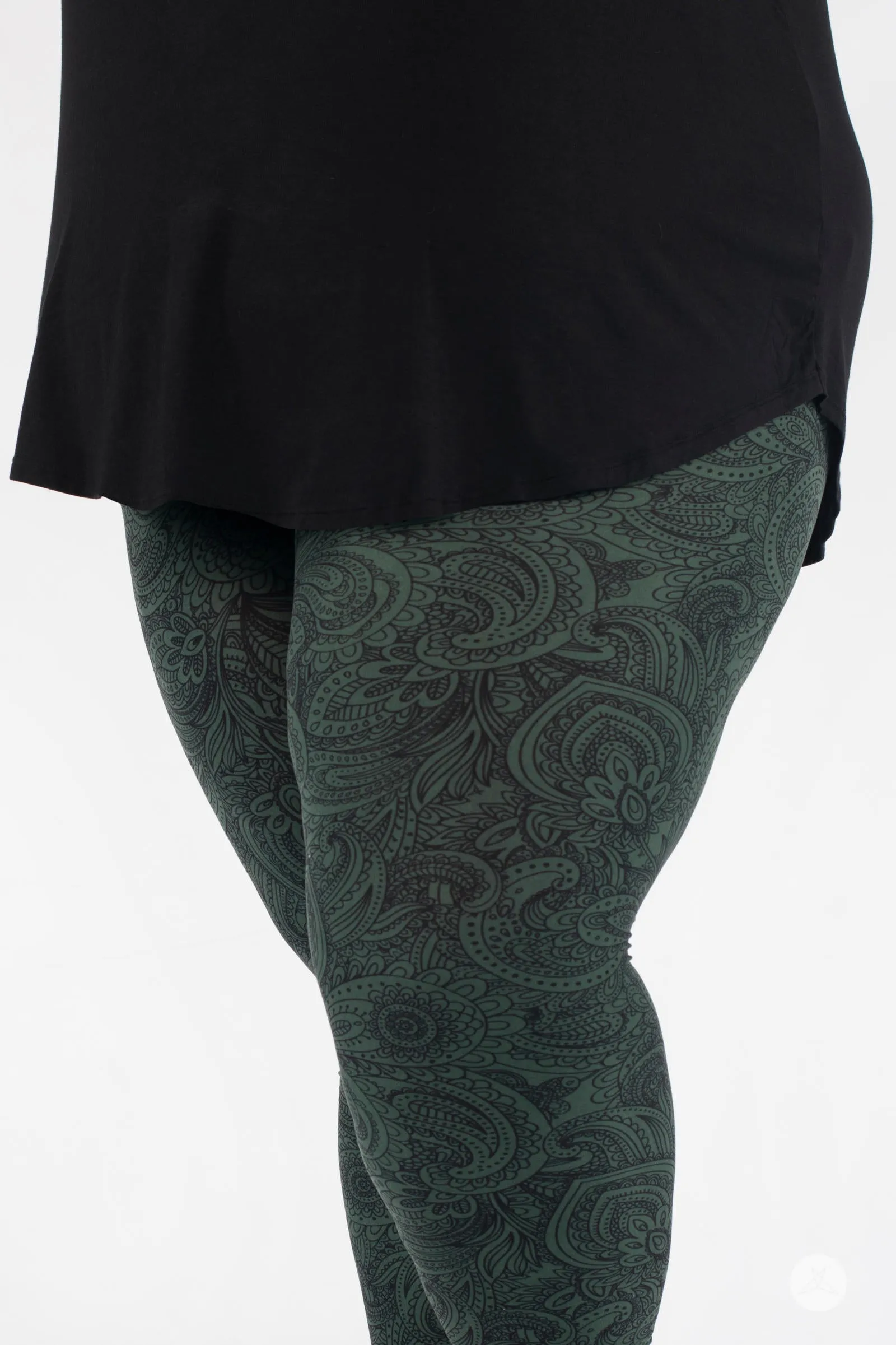 Perfectly Paisley Crops