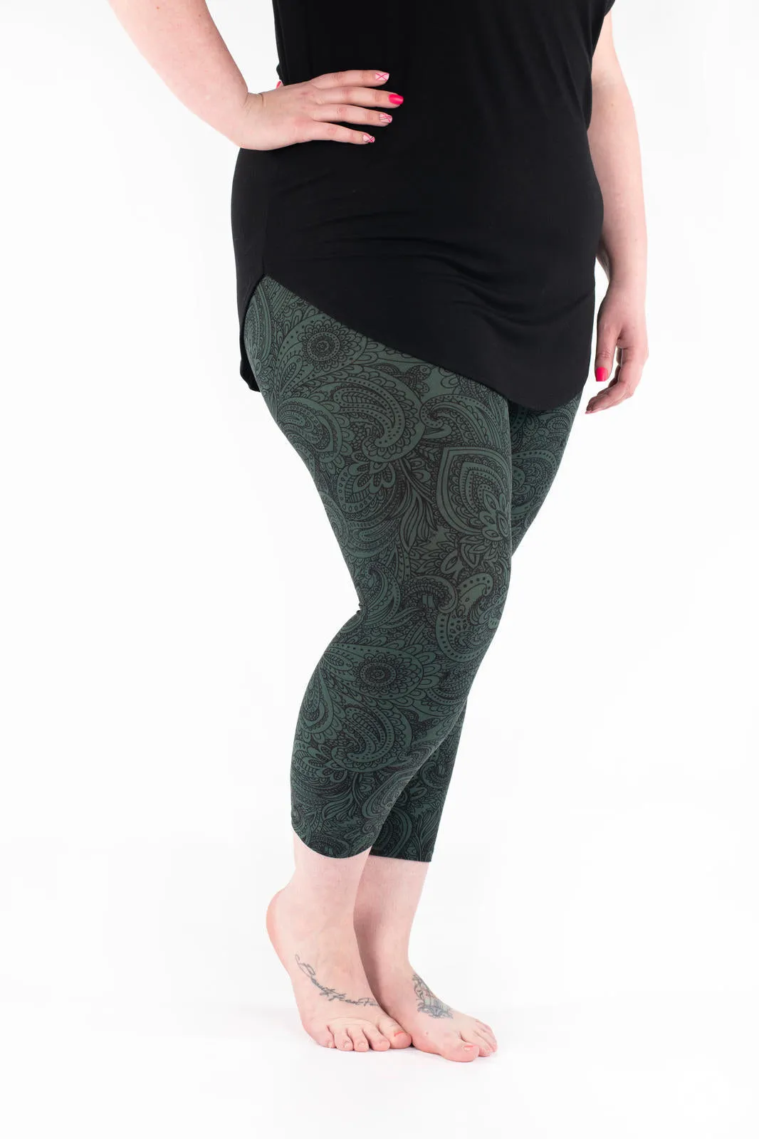 Perfectly Paisley Crops