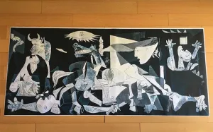 Picasso's Classic 'Guernica' Wall Art