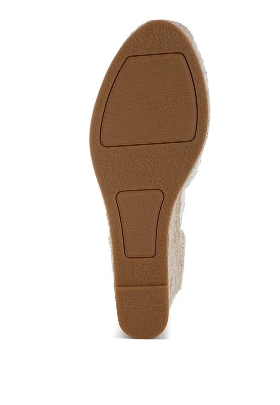 Regatta Tweed Round Toe Woven 4 in. Wedge Heel Sandals