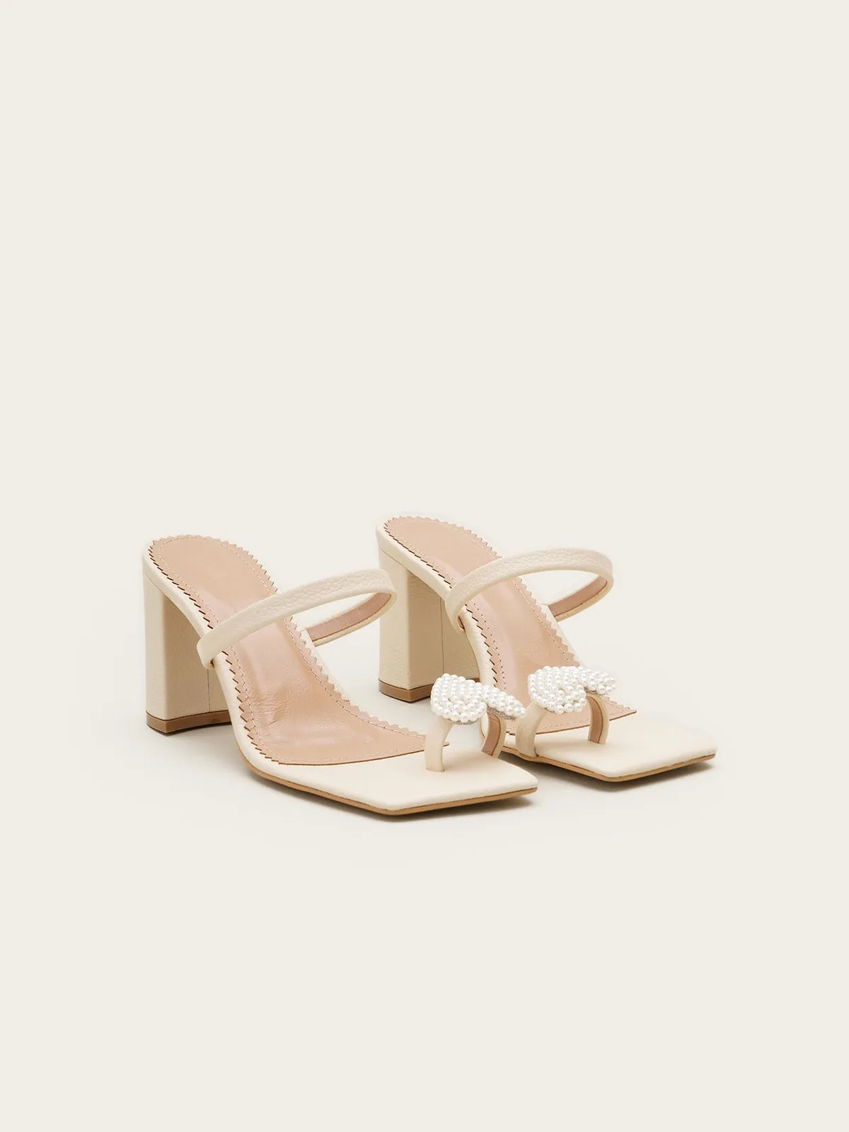 Reine De Coeur Sandals