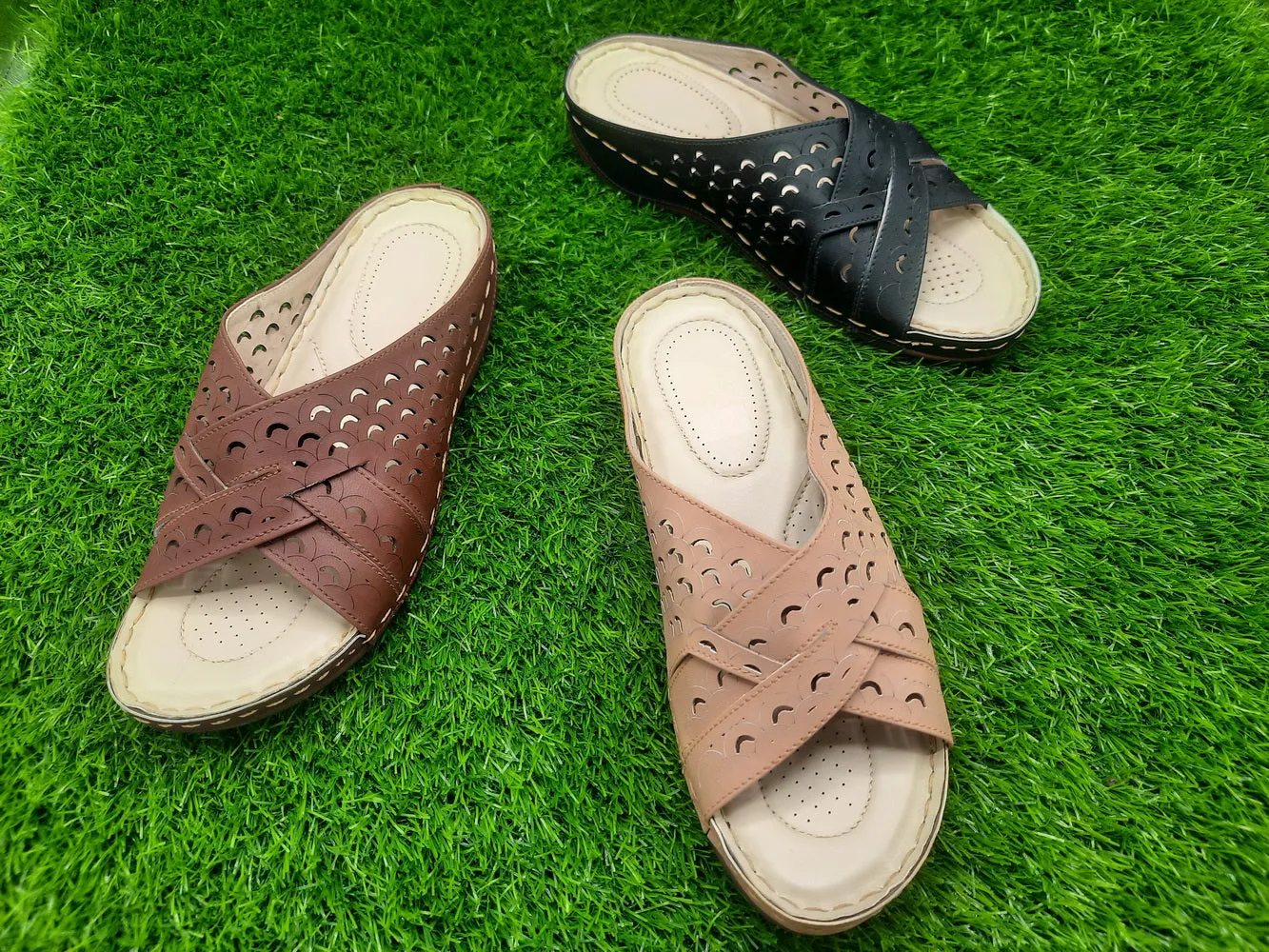 Rexine Chappal Design RZ804
