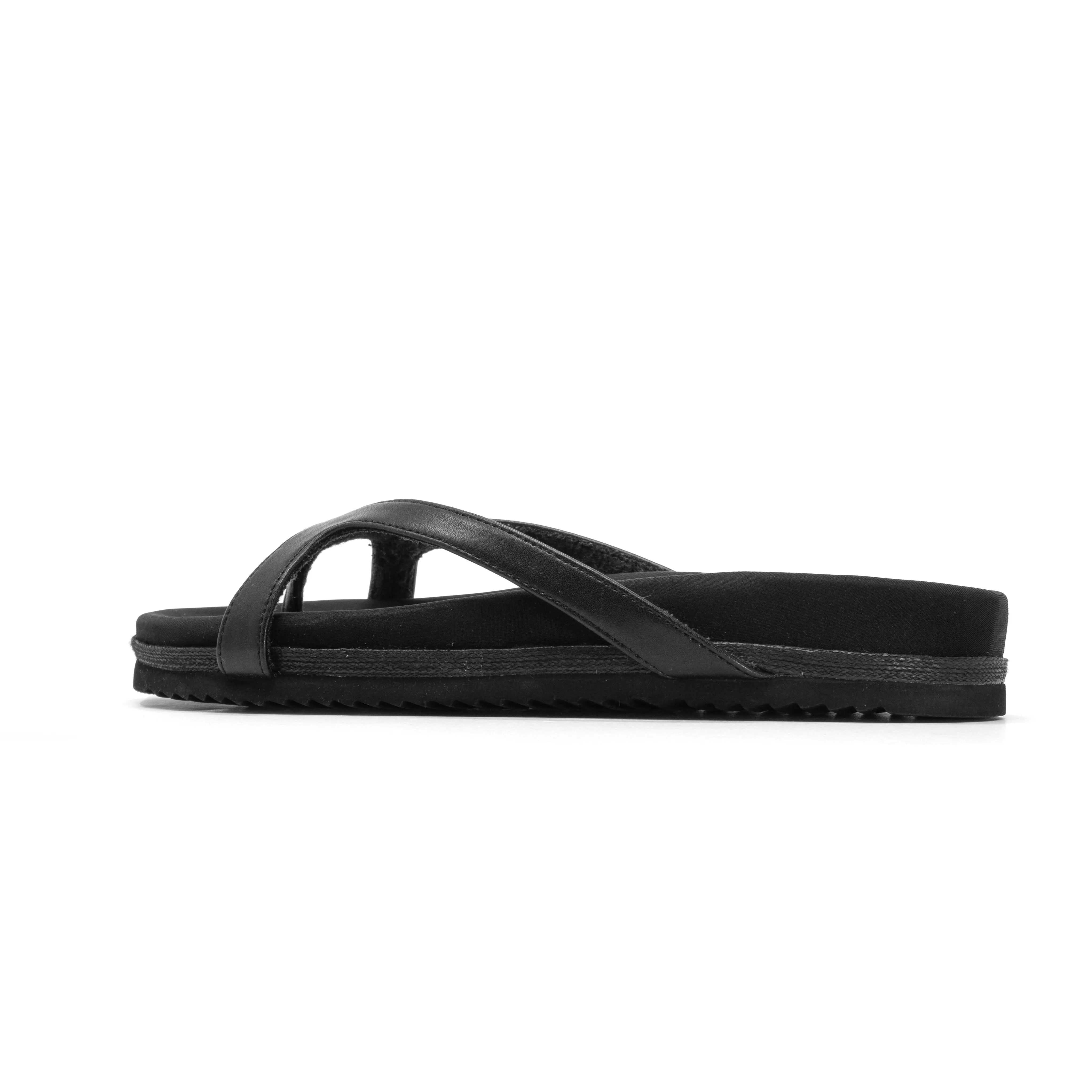 ROAM DEMI THONG BLACK VEGAN LEATHER