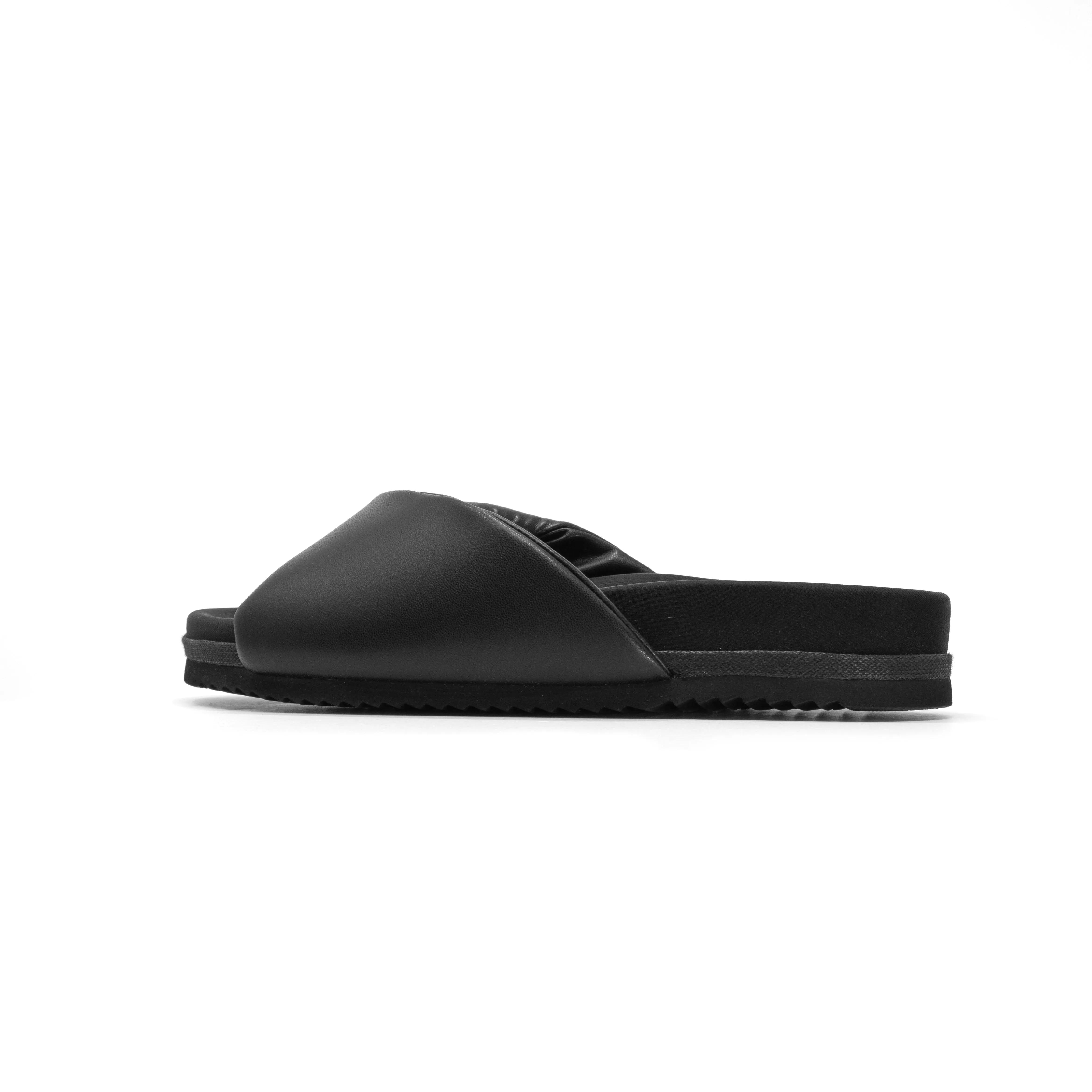 ROAM DEMI TWIST BLACK VEGAN LEATHER