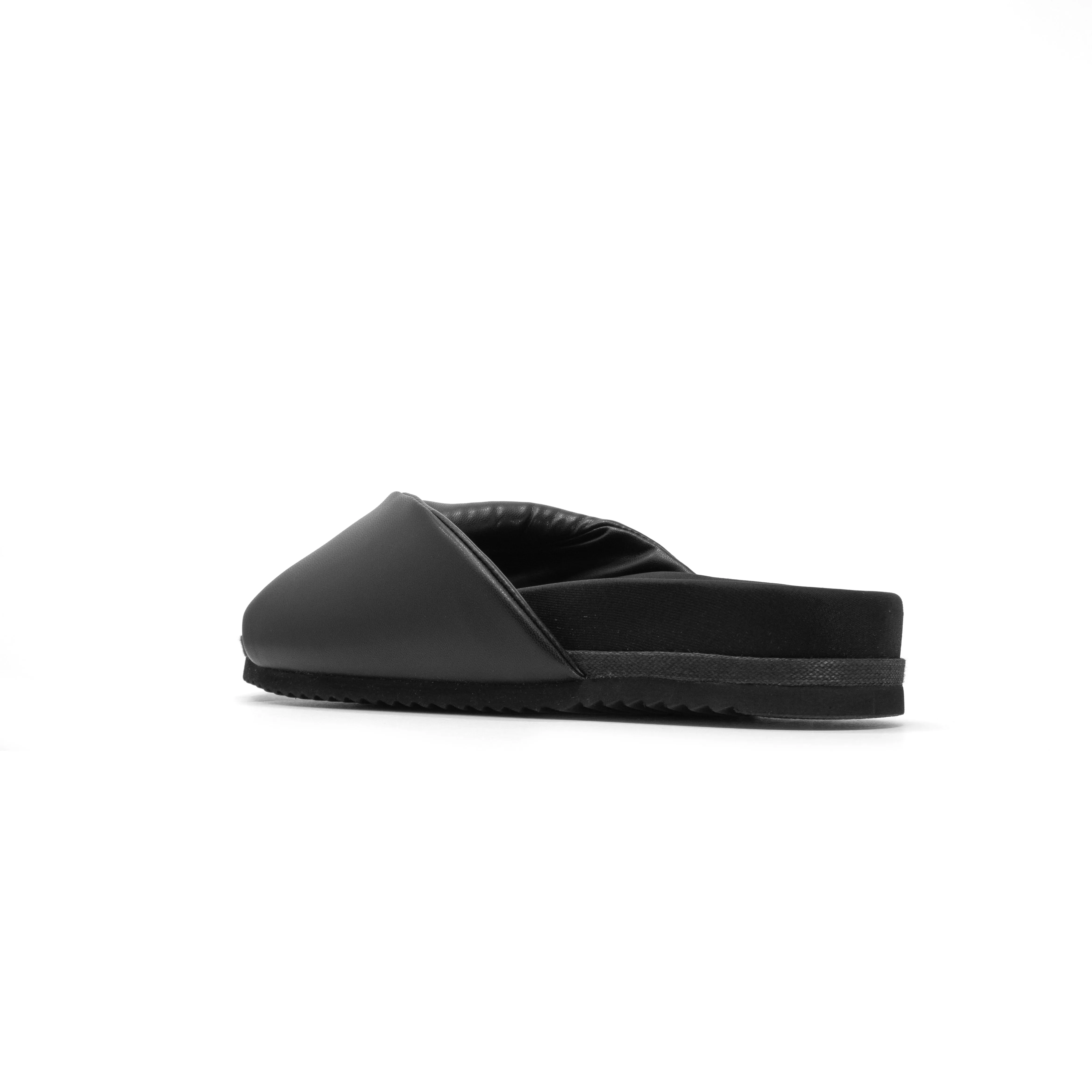 ROAM DEMI TWIST BLACK VEGAN LEATHER
