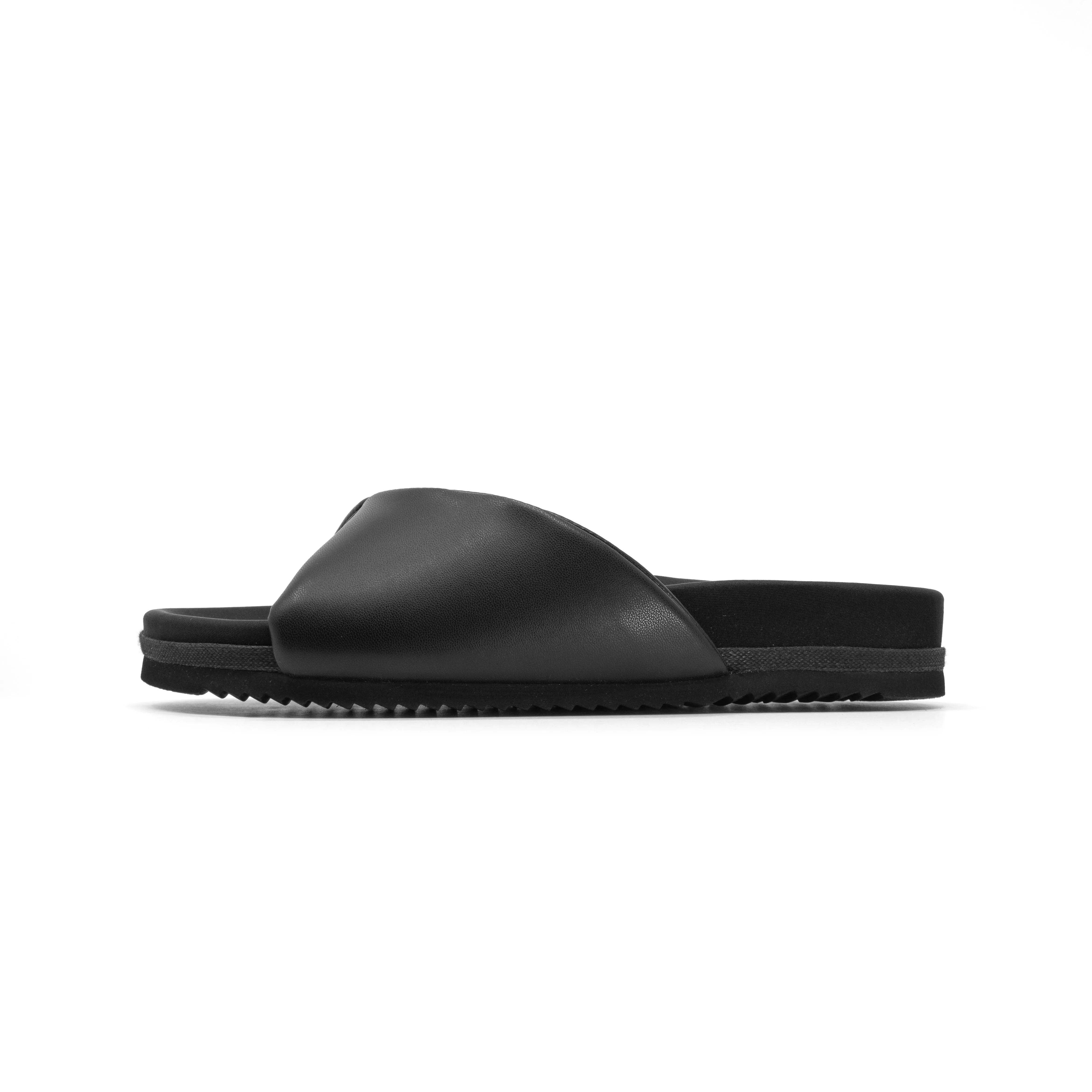 ROAM DEMI TWIST BLACK VEGAN LEATHER