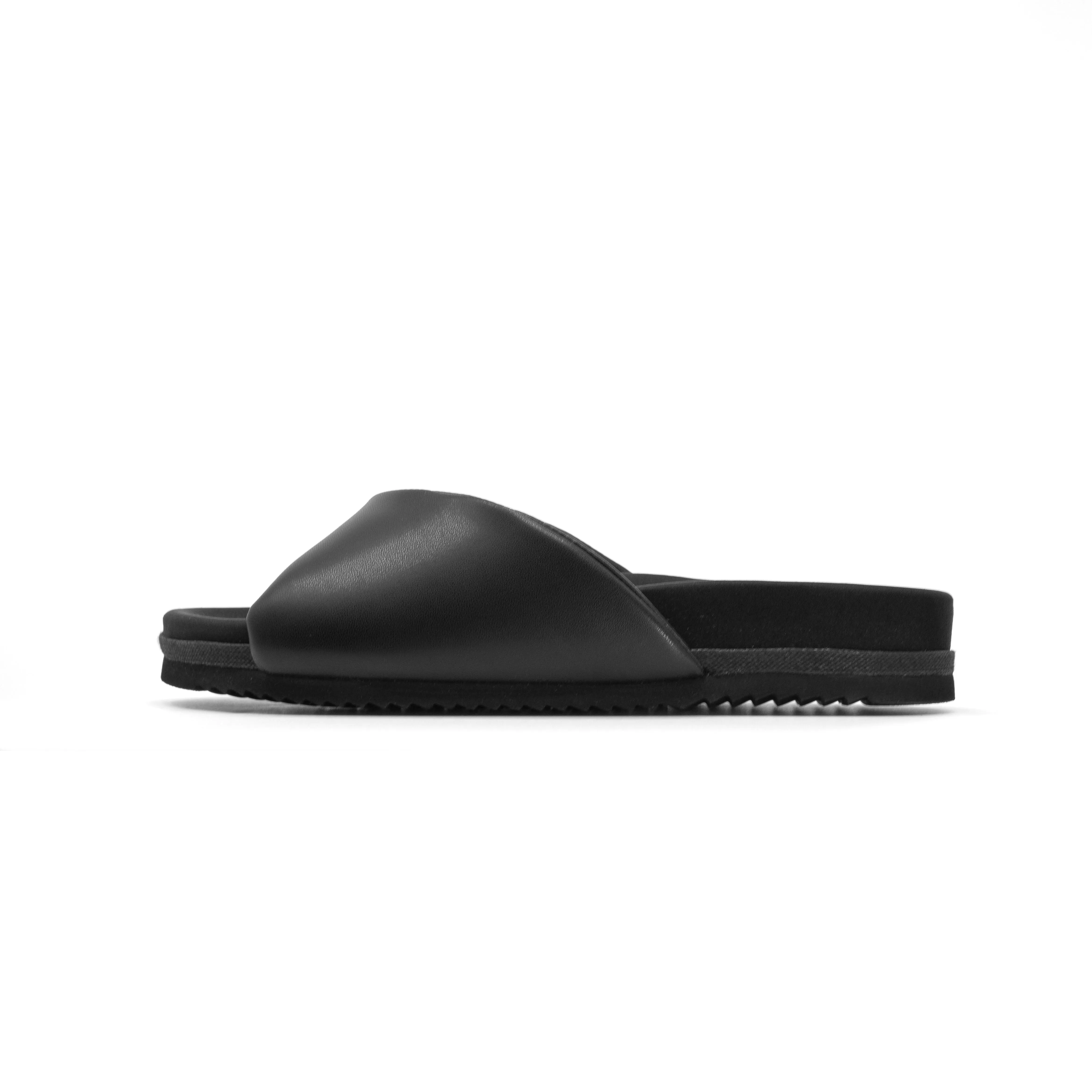 ROAM DEMI TWIST BLACK VEGAN LEATHER