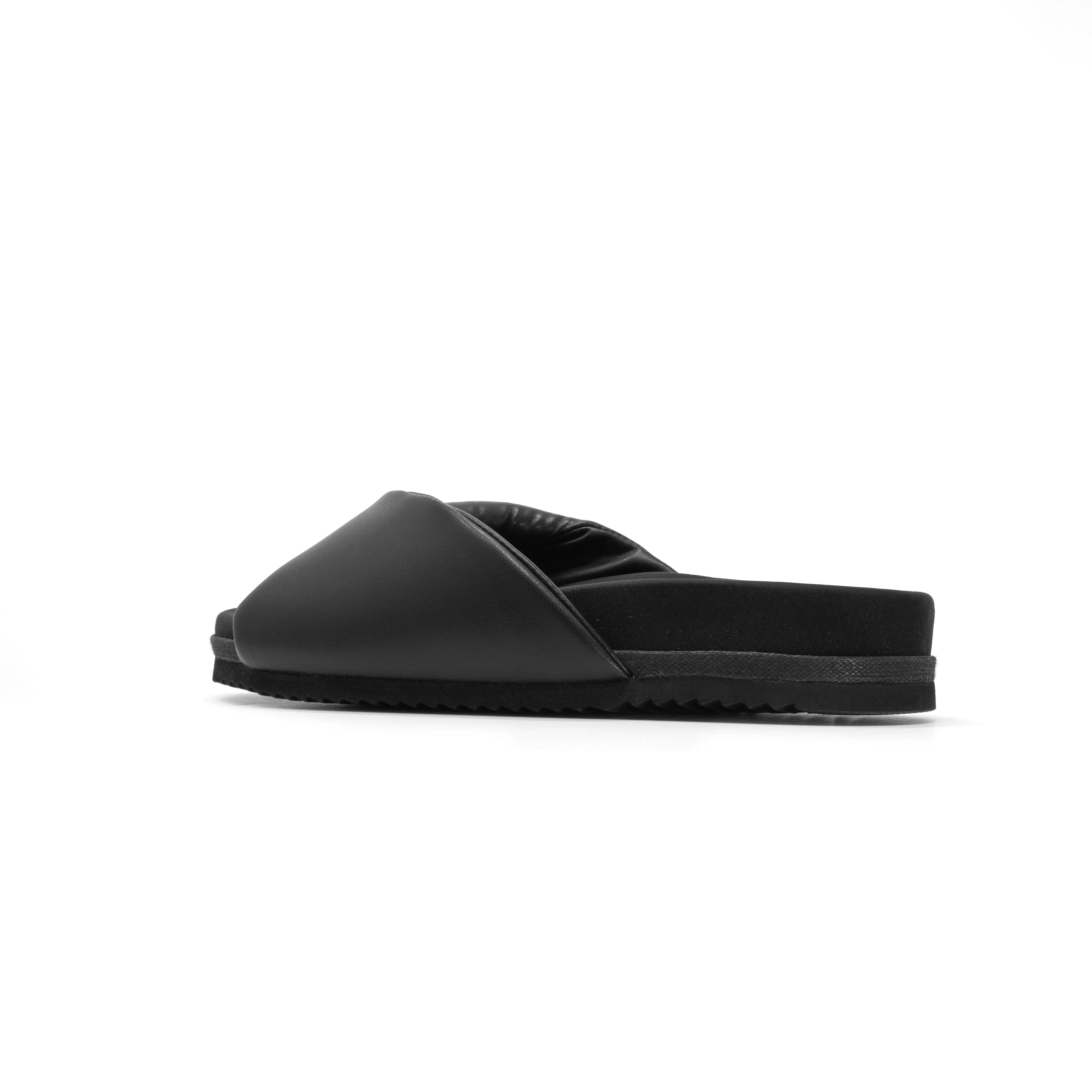 ROAM DEMI TWIST BLACK VEGAN LEATHER