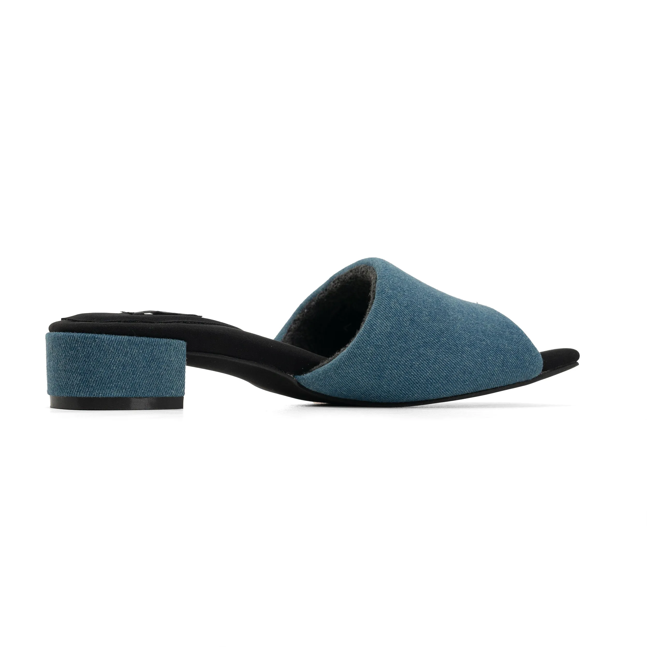 ROAM DENIM SQUARE HEEL