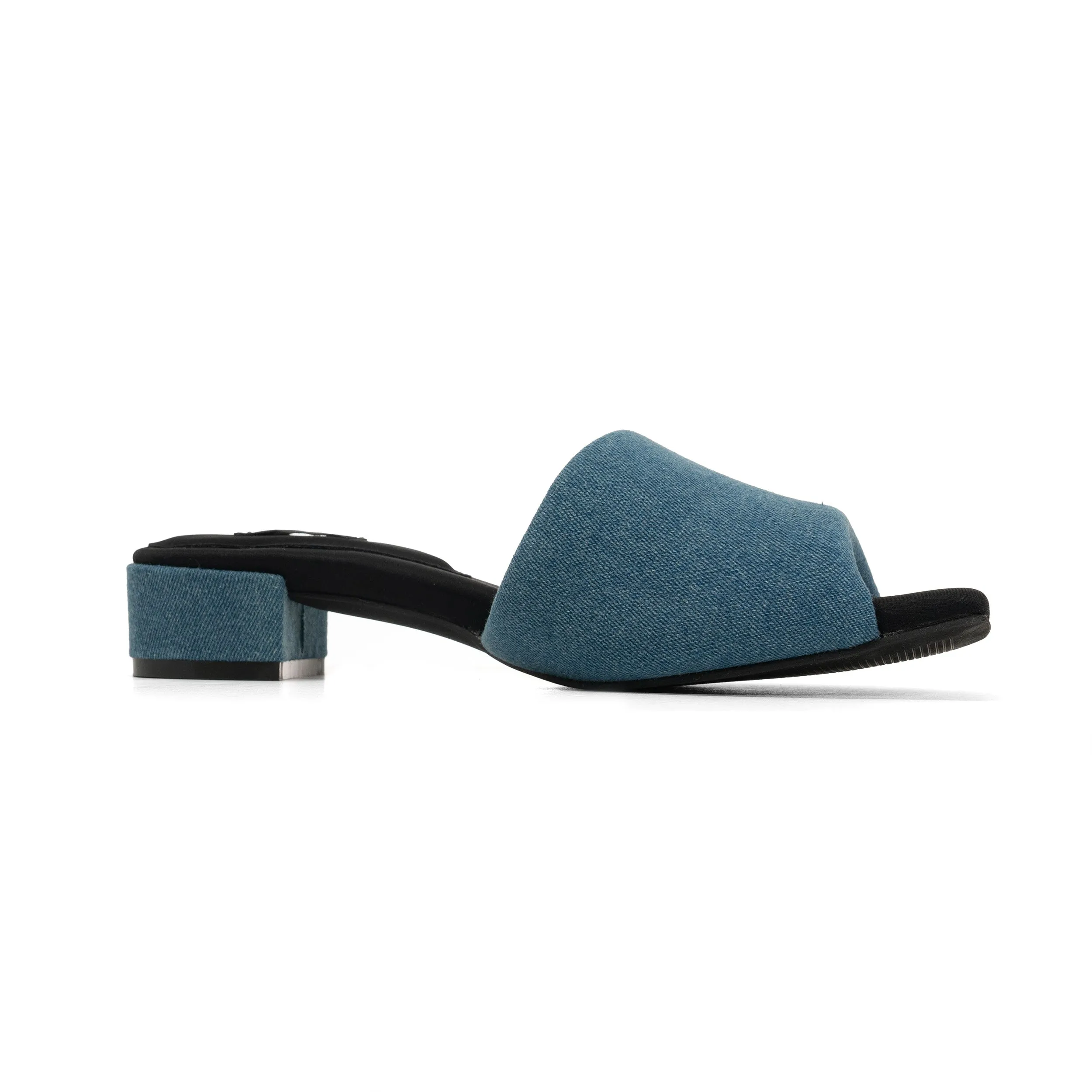 ROAM DENIM SQUARE HEEL