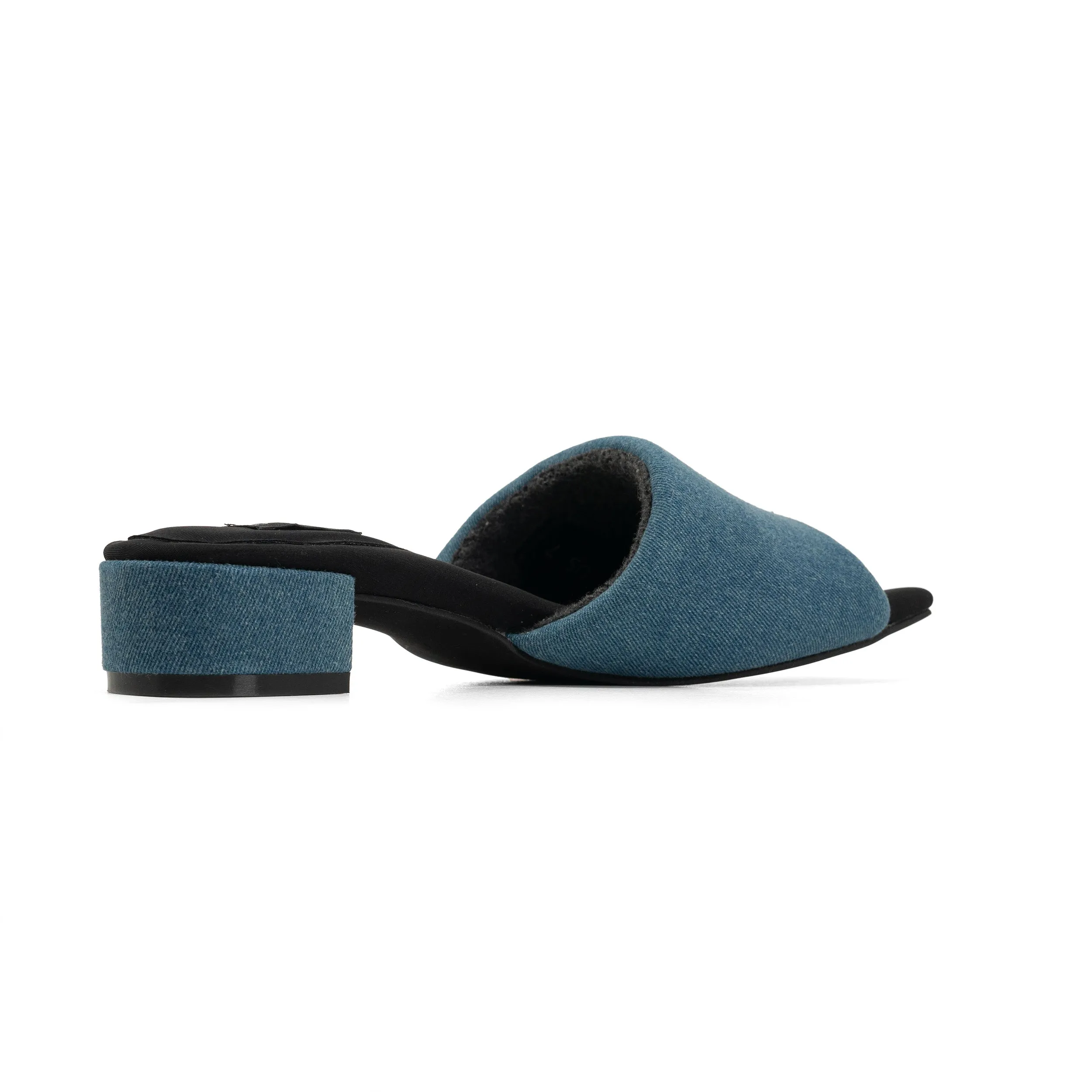 ROAM DENIM SQUARE HEEL