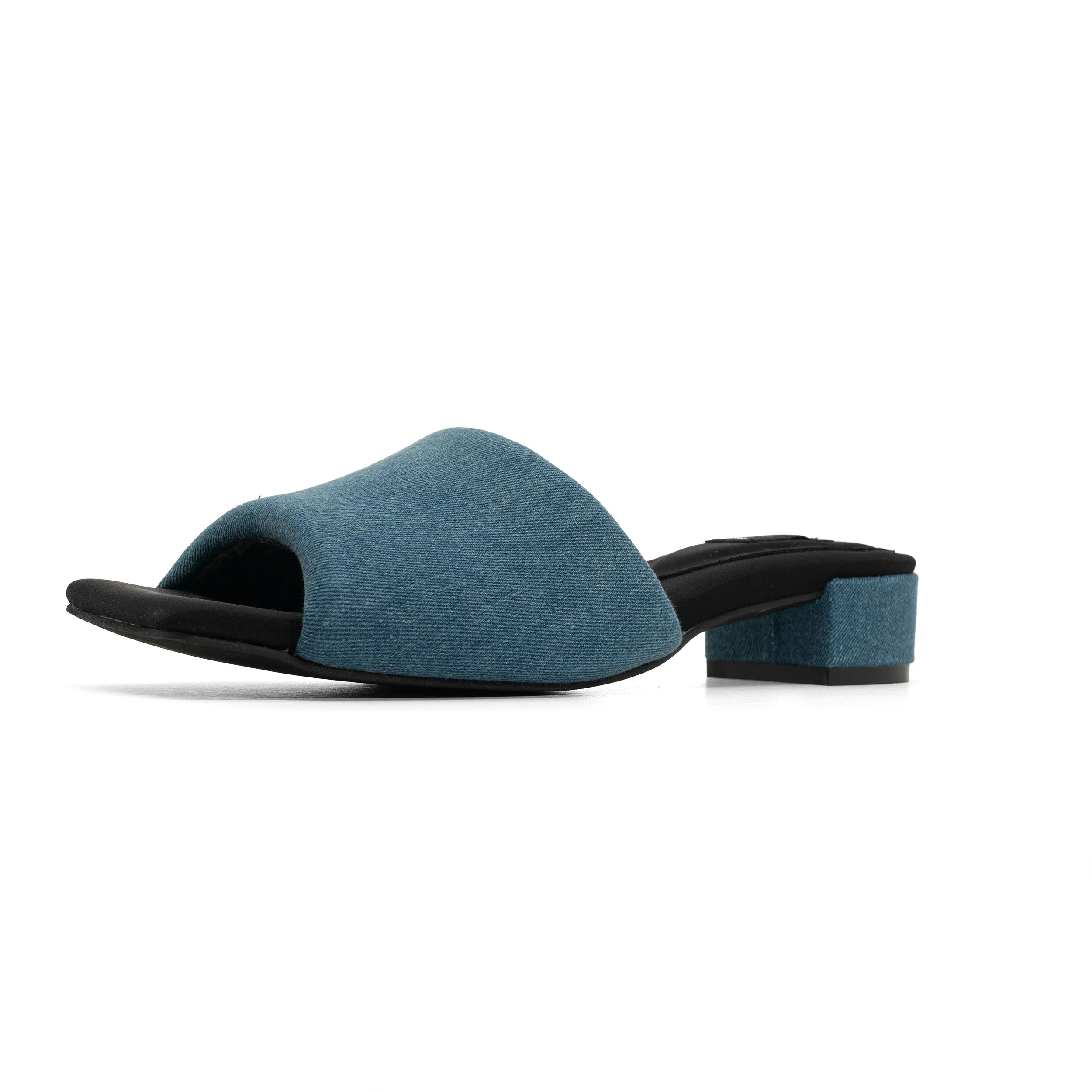 ROAM DENIM SQUARE HEEL