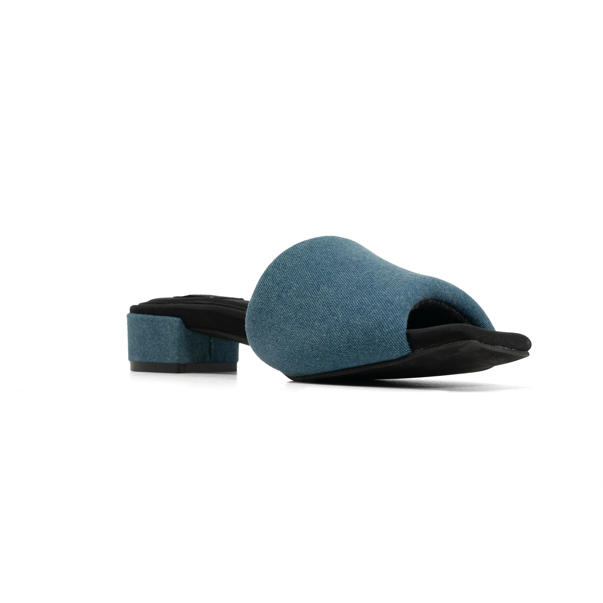 ROAM DENIM SQUARE HEEL