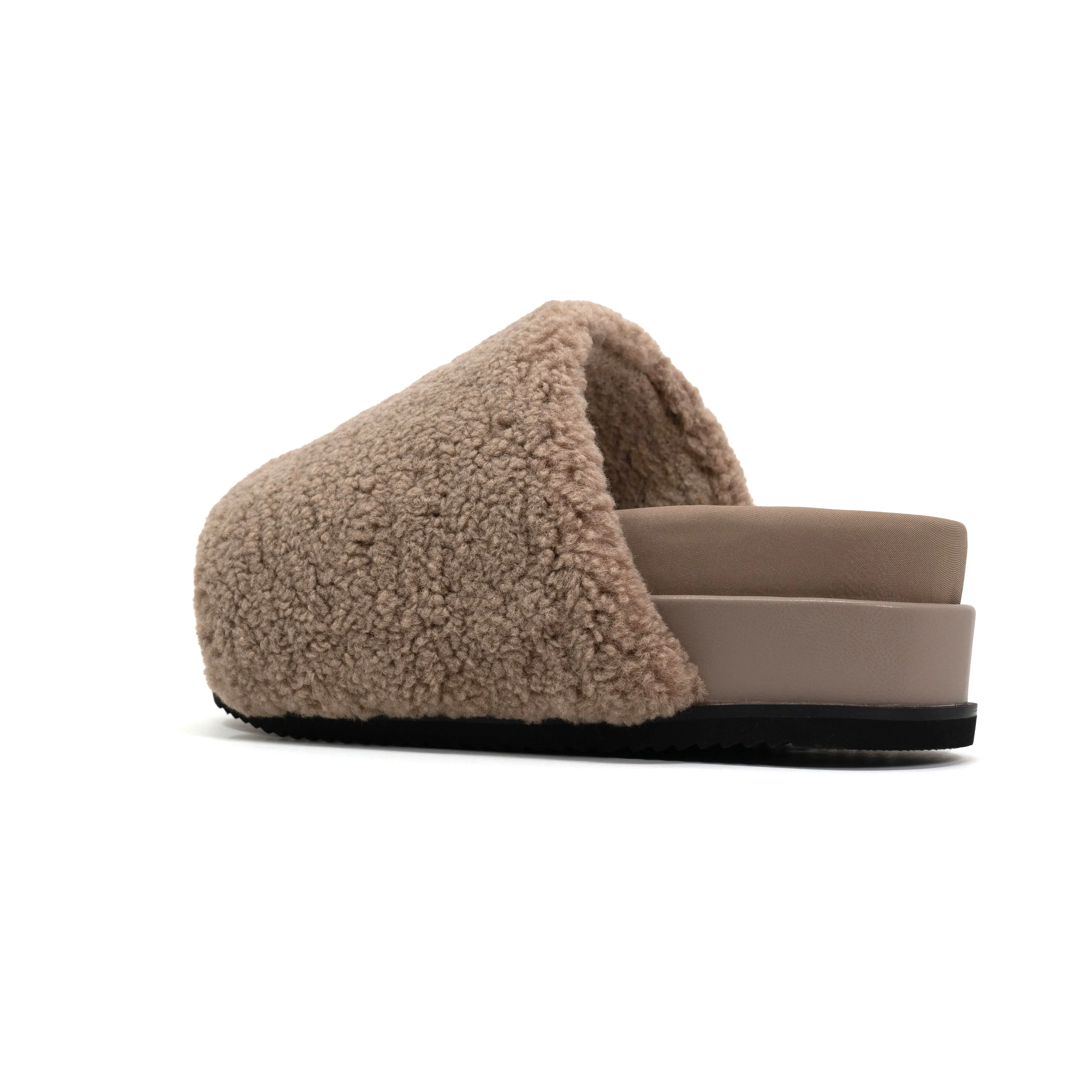 ROAM FUZZY STACK PLATFORM OAT FAUX SHEARLING