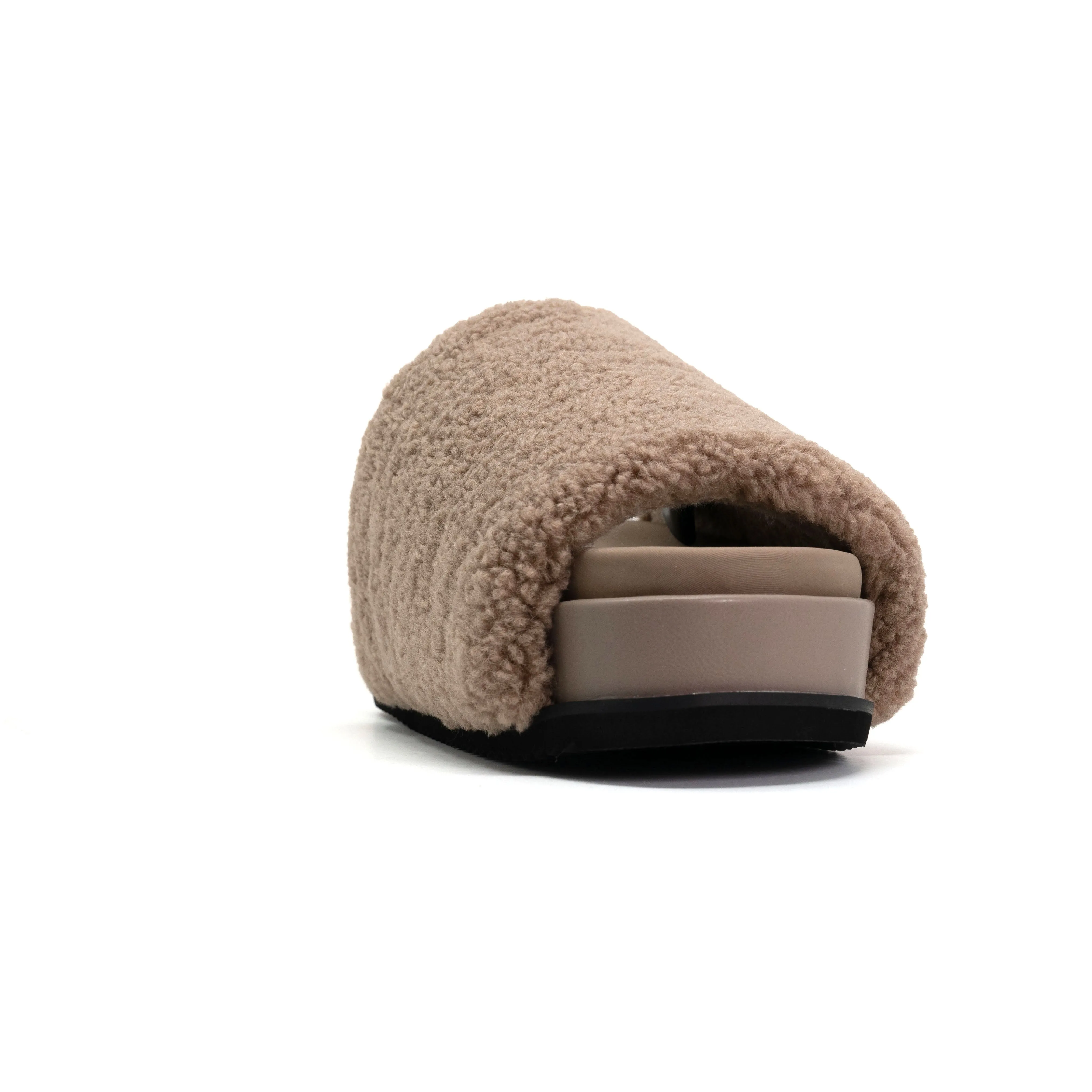 ROAM FUZZY STACK PLATFORM OAT FAUX SHEARLING
