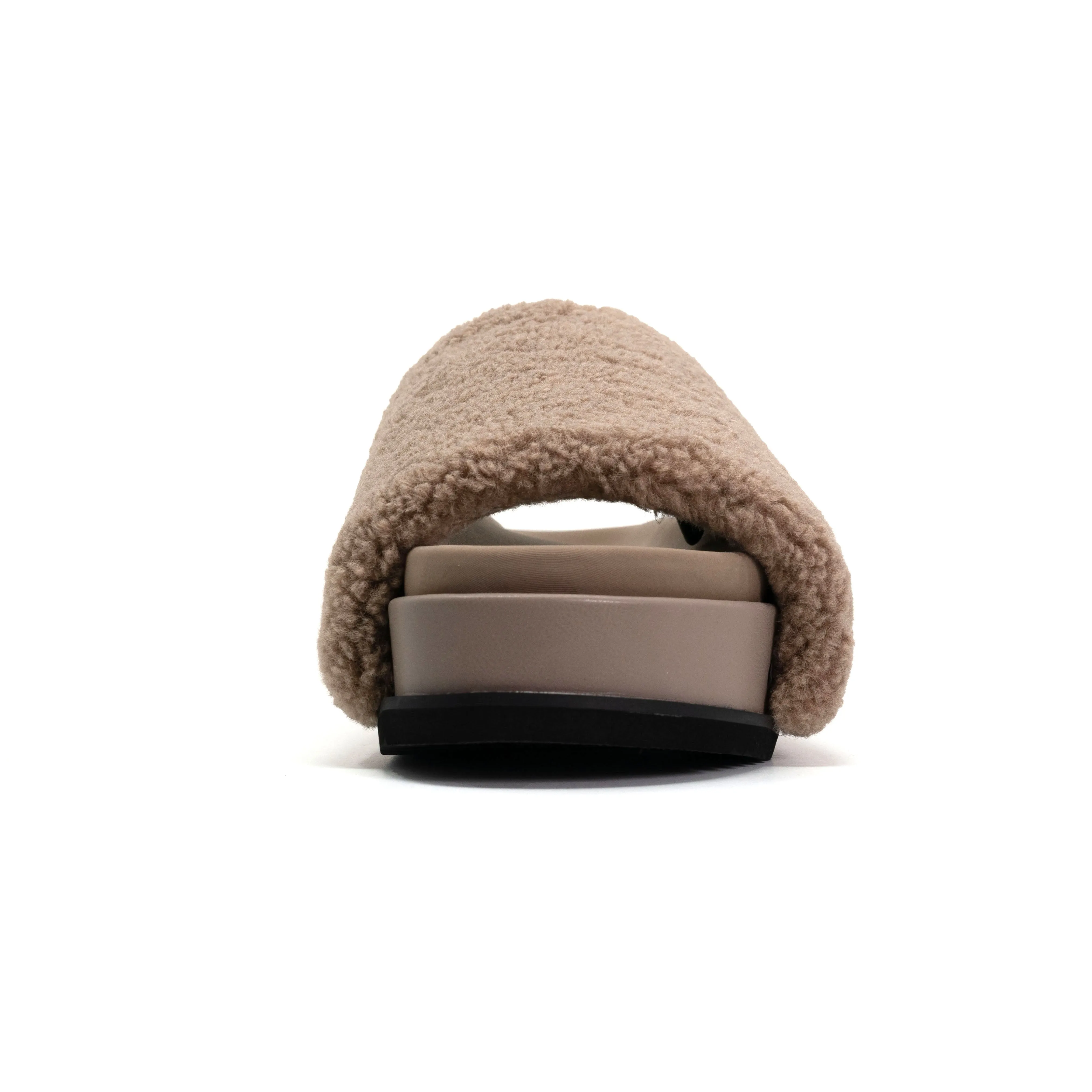 ROAM FUZZY STACK PLATFORM OAT FAUX SHEARLING
