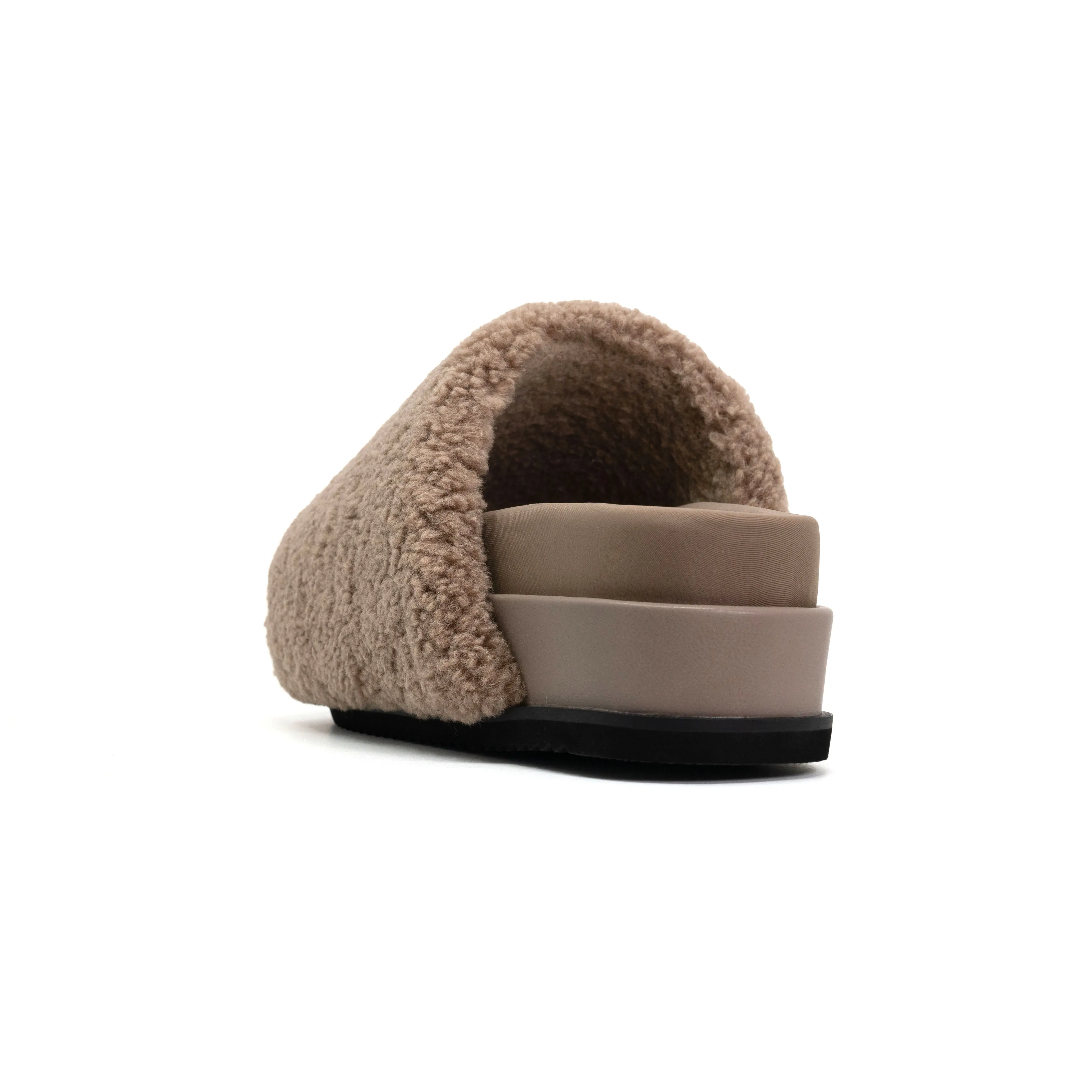 ROAM FUZZY STACK PLATFORM OAT FAUX SHEARLING