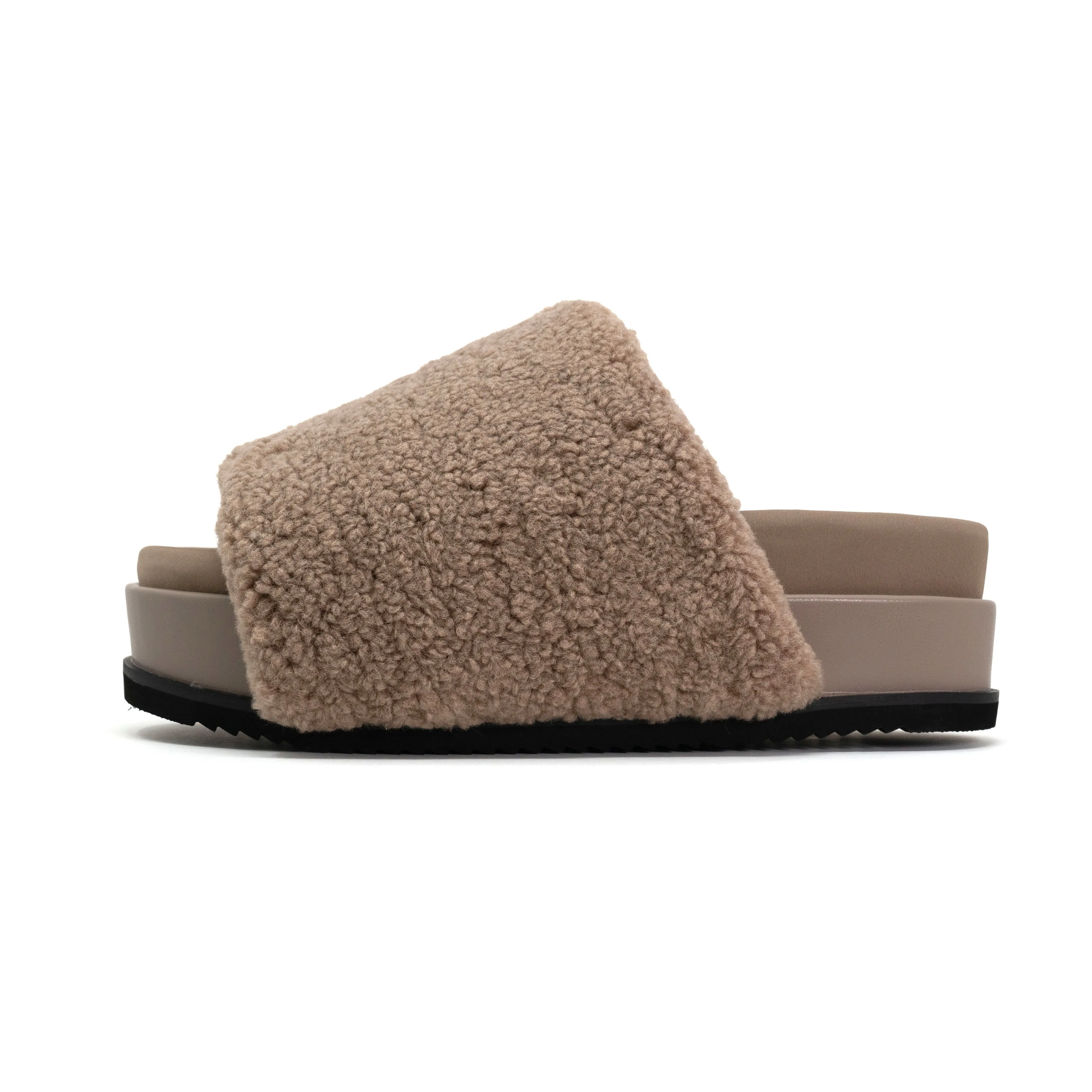 ROAM FUZZY STACK PLATFORM OAT FAUX SHEARLING
