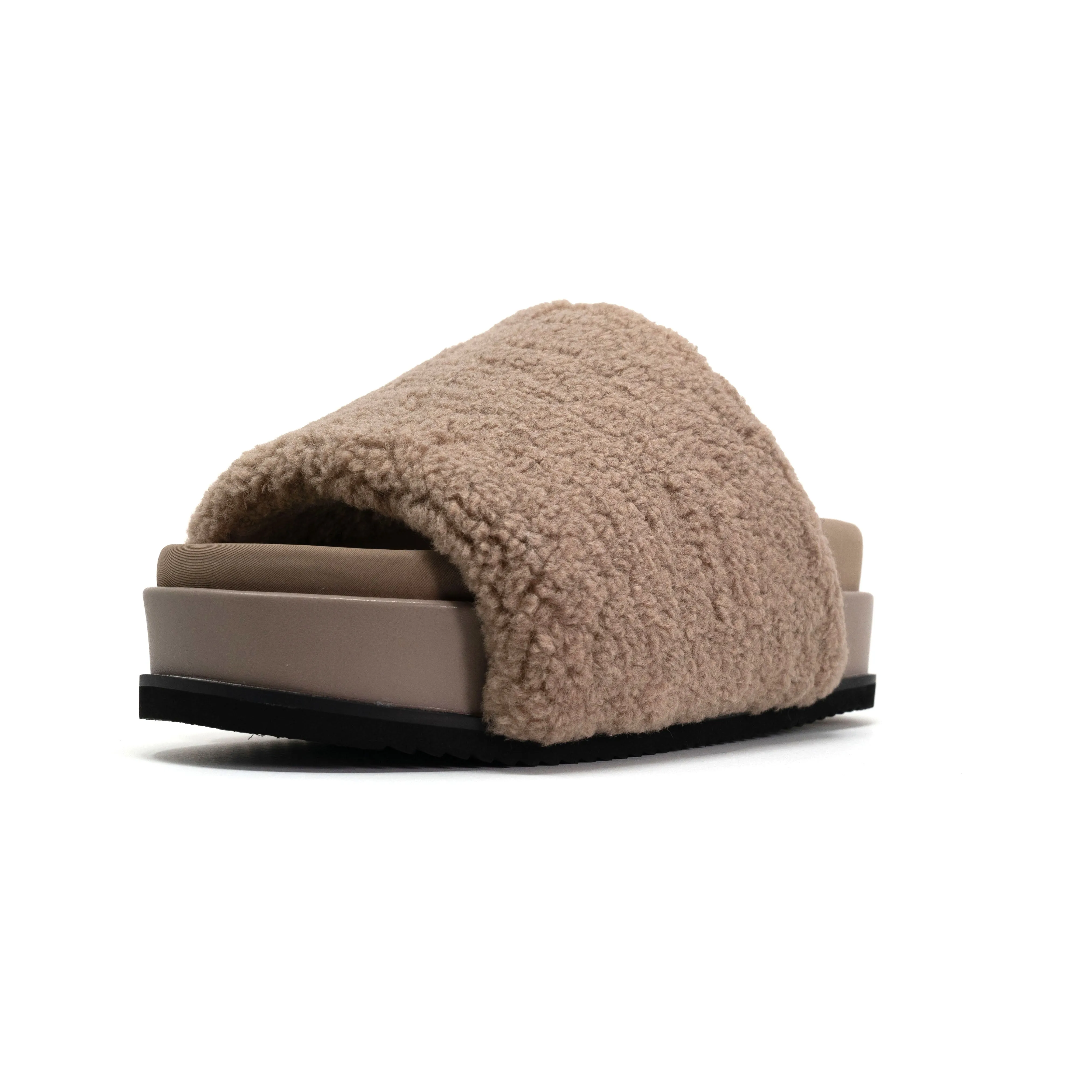 ROAM FUZZY STACK PLATFORM OAT FAUX SHEARLING
