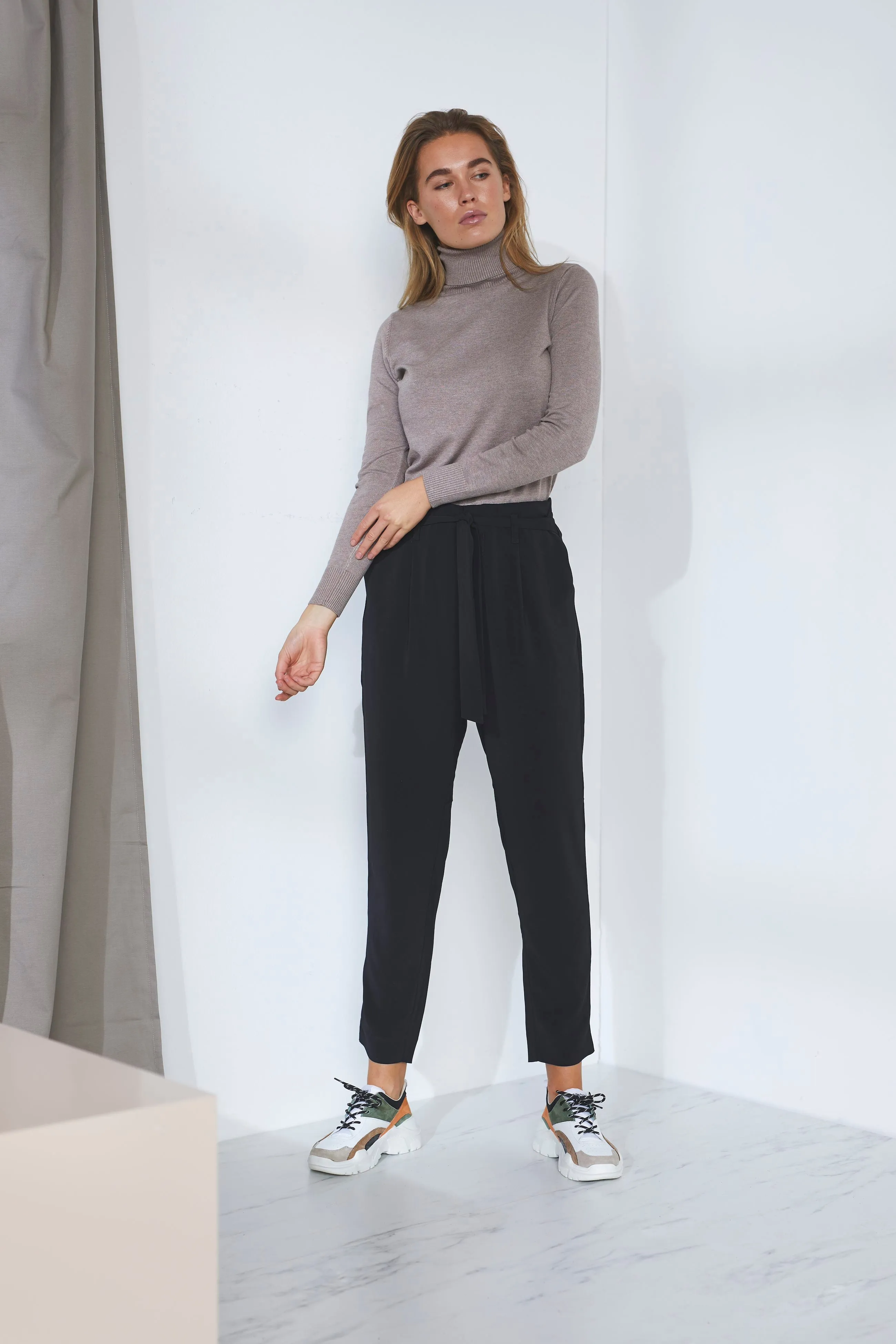 Saint Tropez Andrea Pants in black
