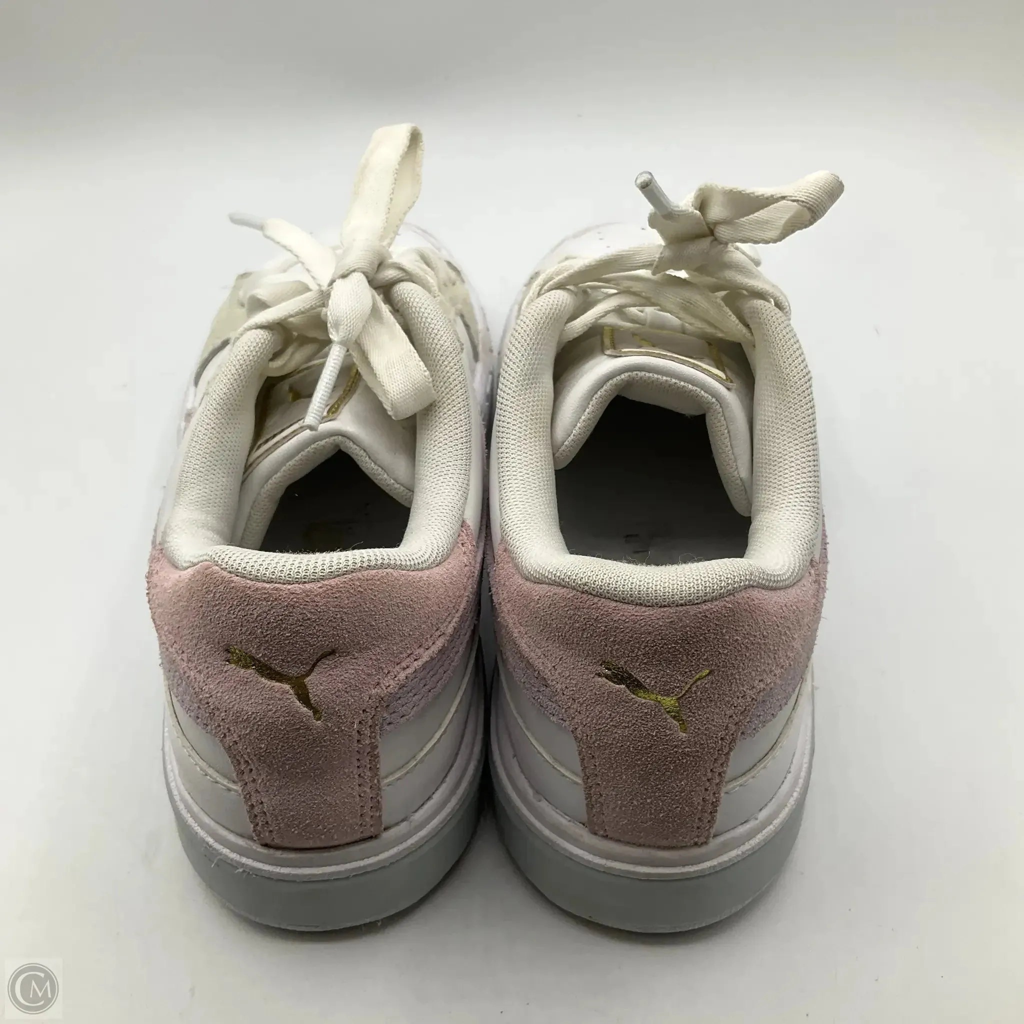 Shoes Athletic By Puma In White, Size: 6.5