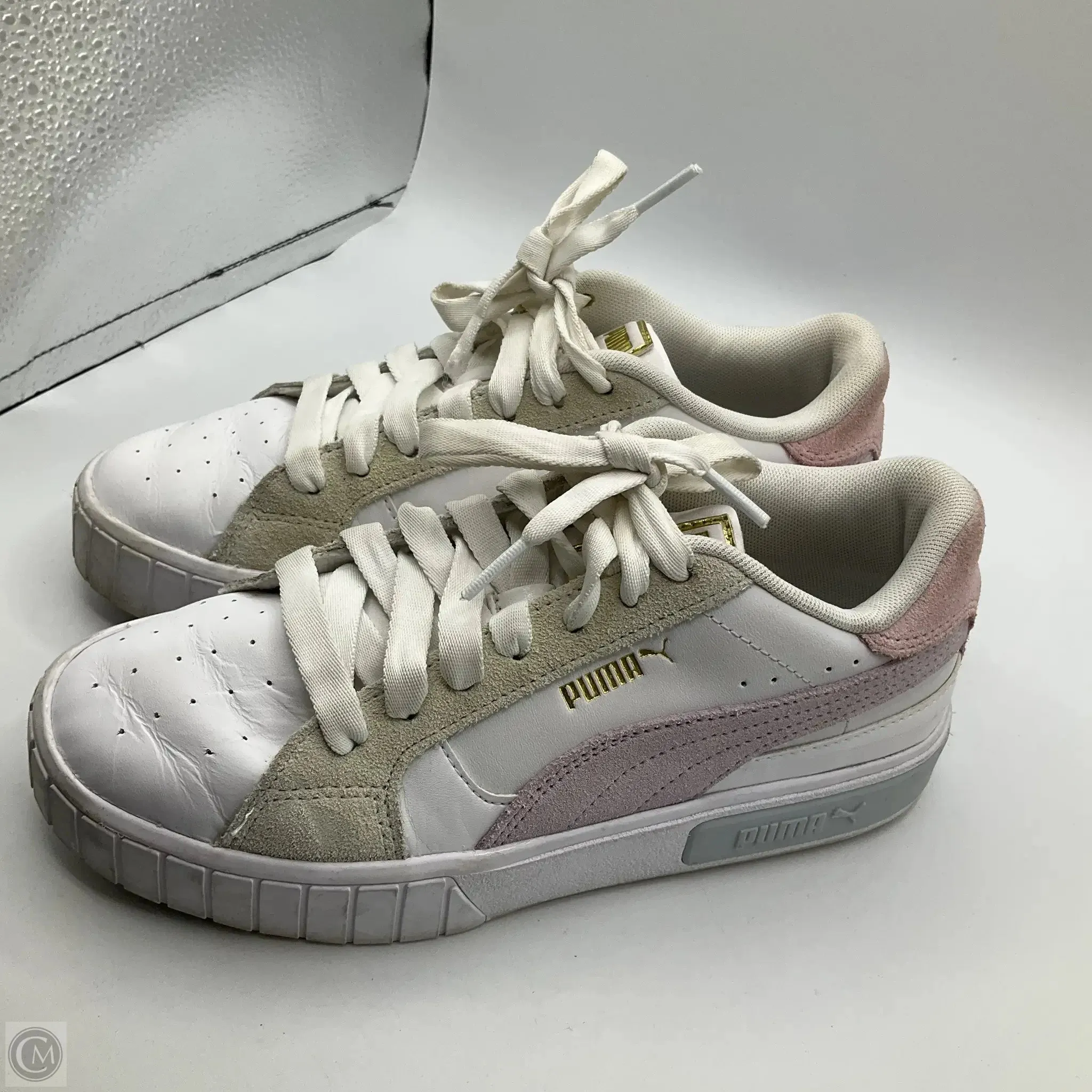 Shoes Athletic By Puma In White, Size: 6.5
