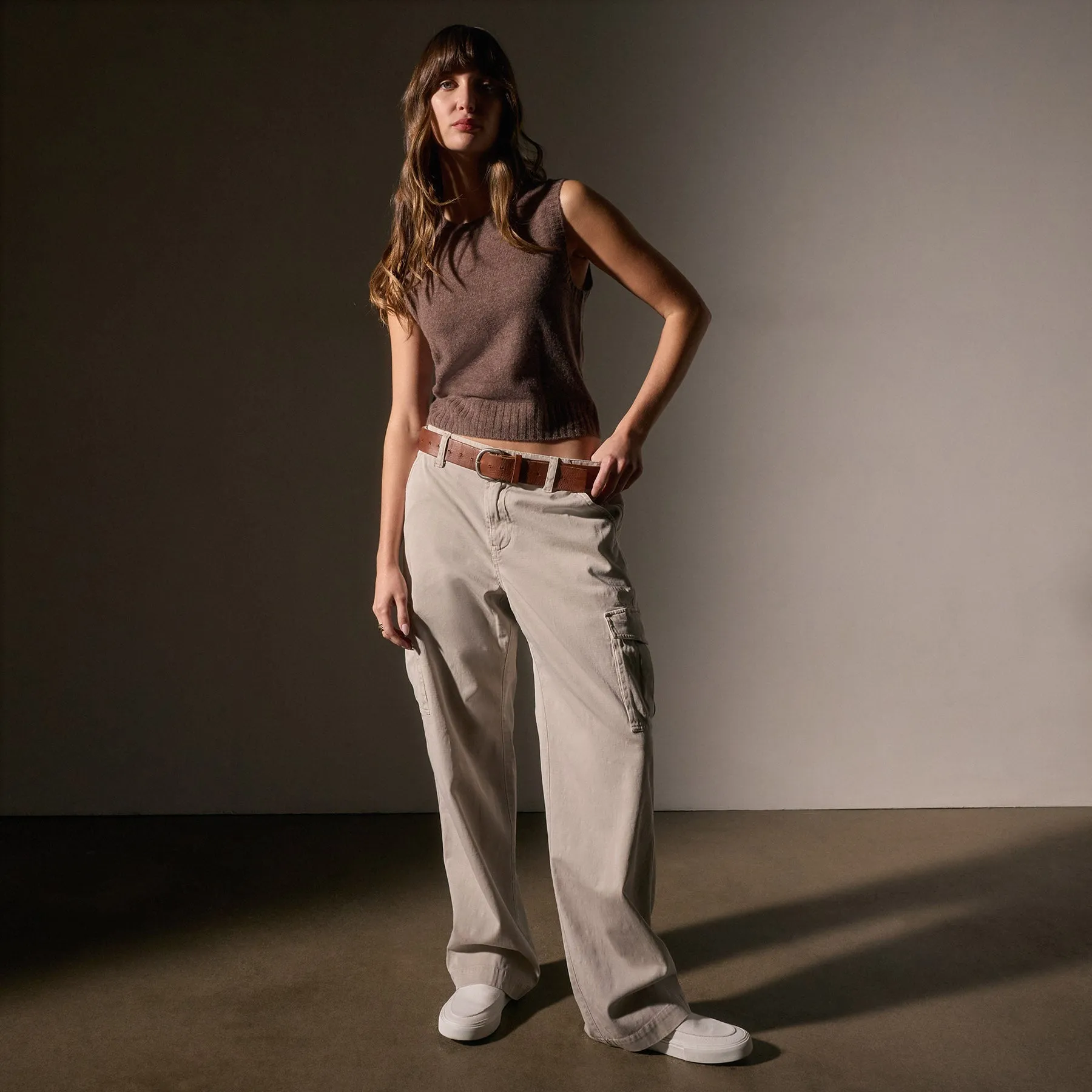 Soft Featherweight Cashmere Vest - Brown Stone
