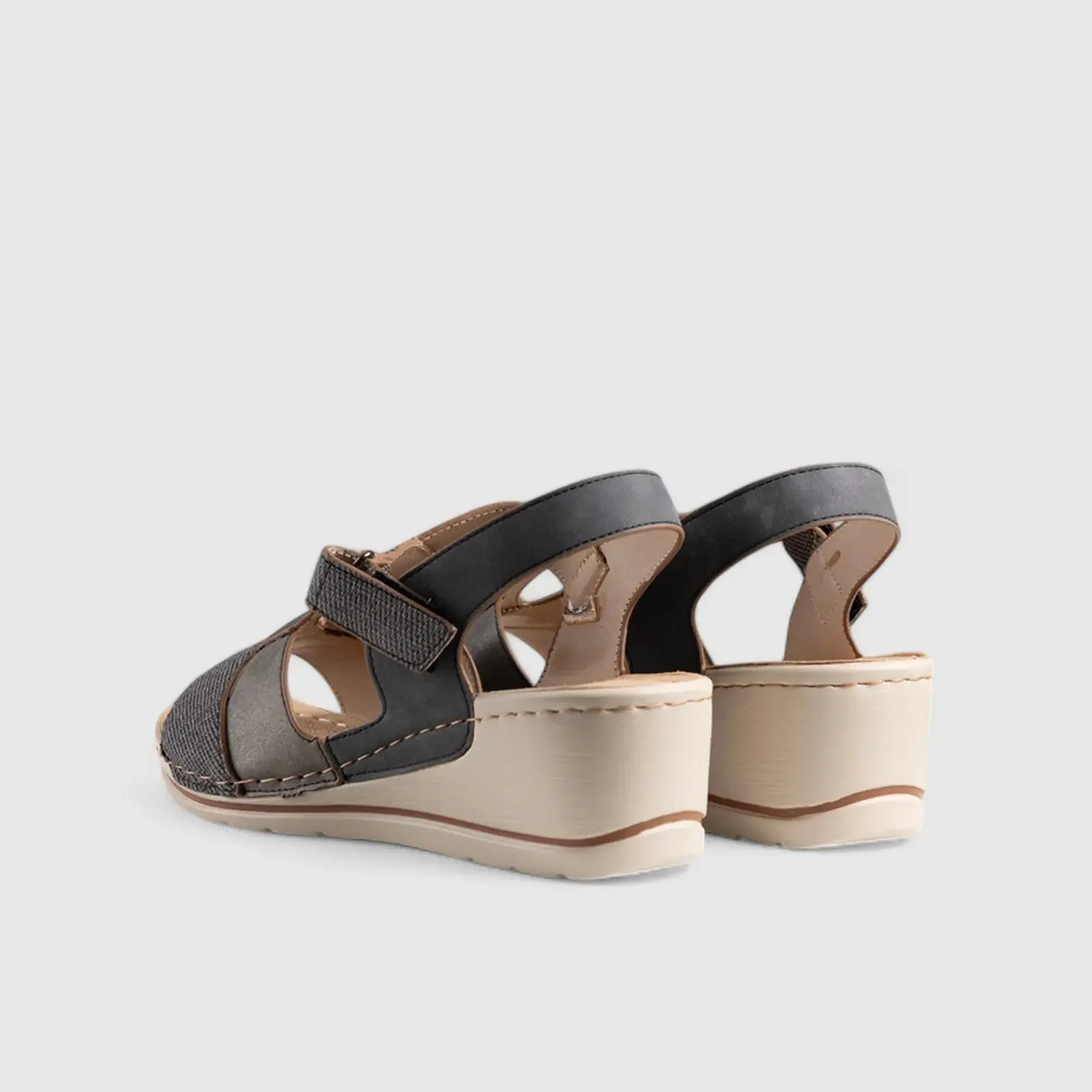 Soft Style Lenny Wedge Sandal Navy 01487