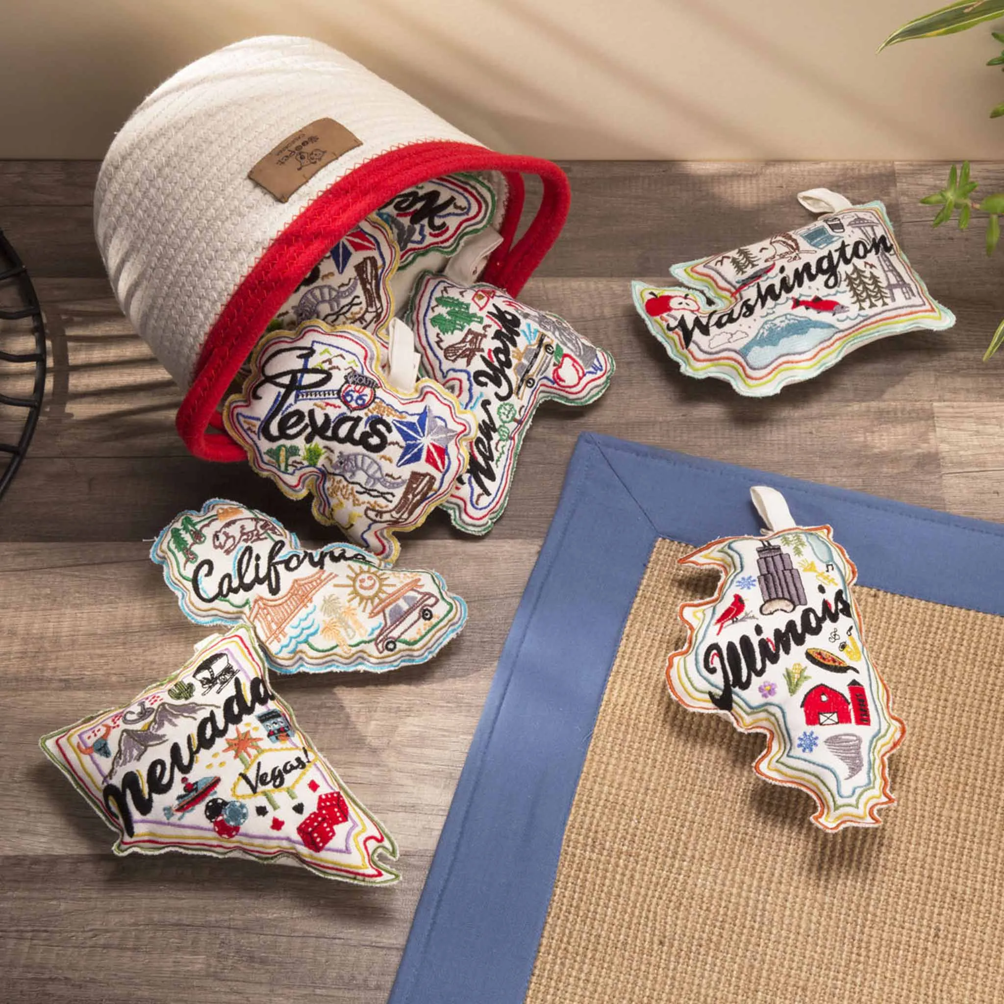 Speckle and Spot by Ore’ Originals - Wish You Were Here Dog Toy | Nevada
