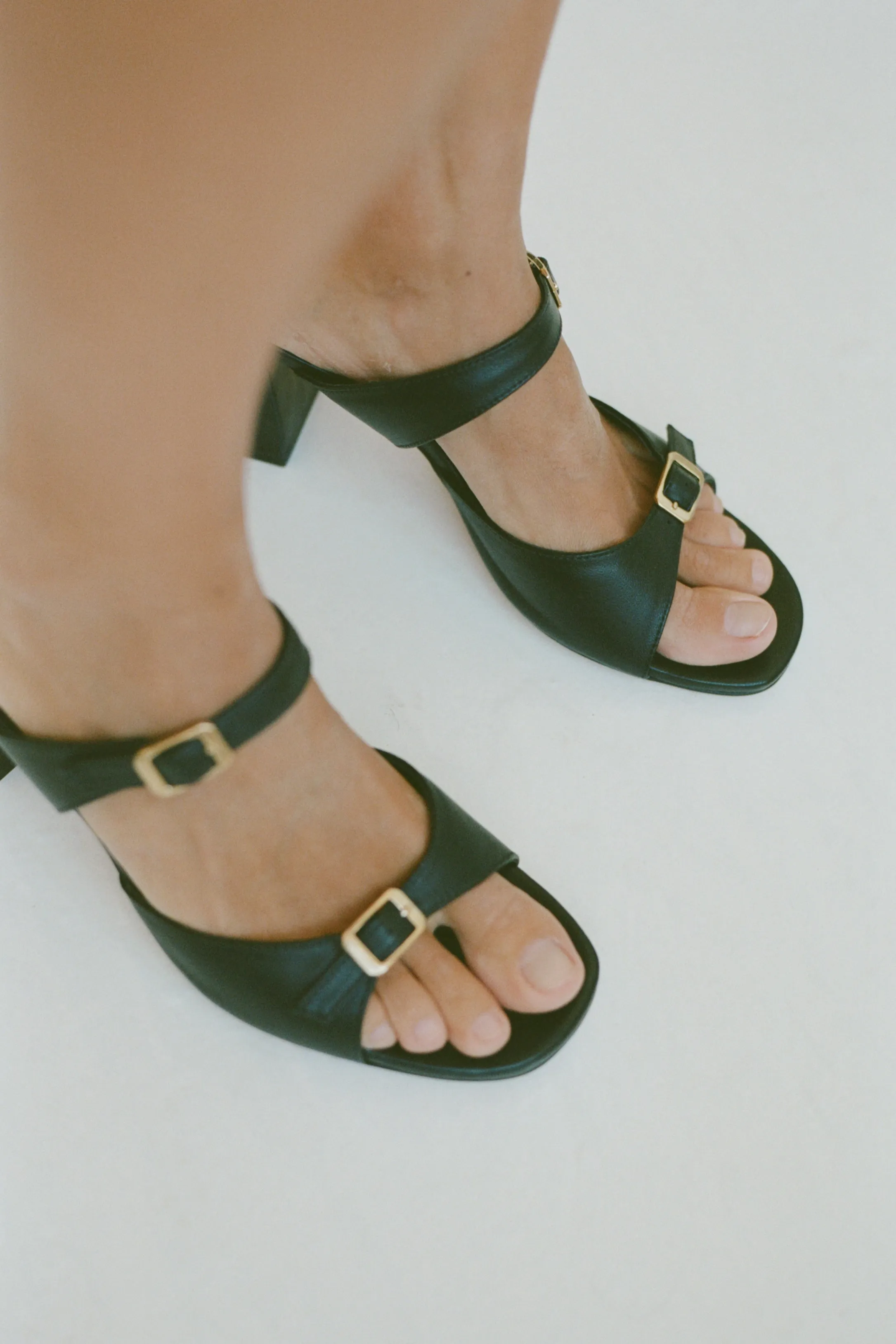 UNA SANDAL, BLACK CALF