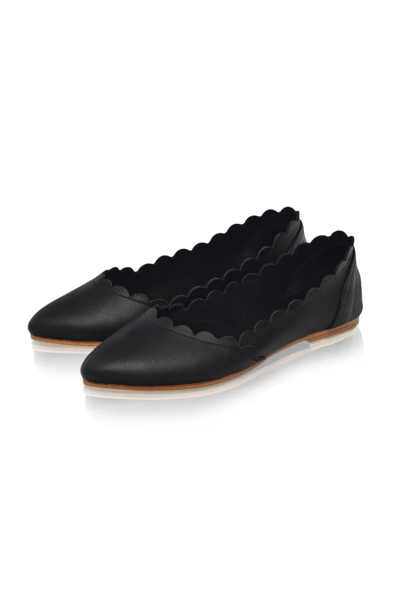 Valentina Leather Ballet Flats in Black