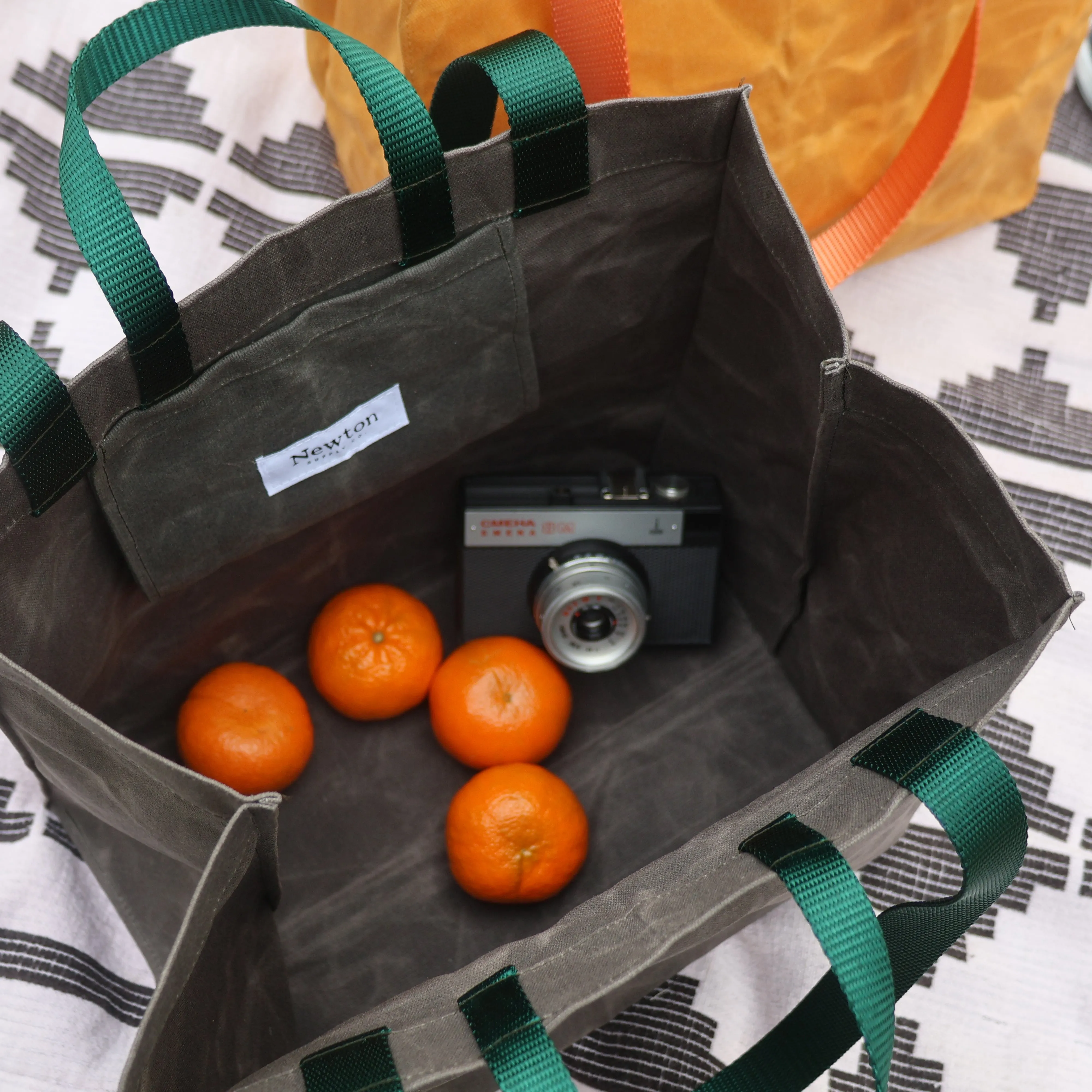 waxed canvas market tote / custom colorway