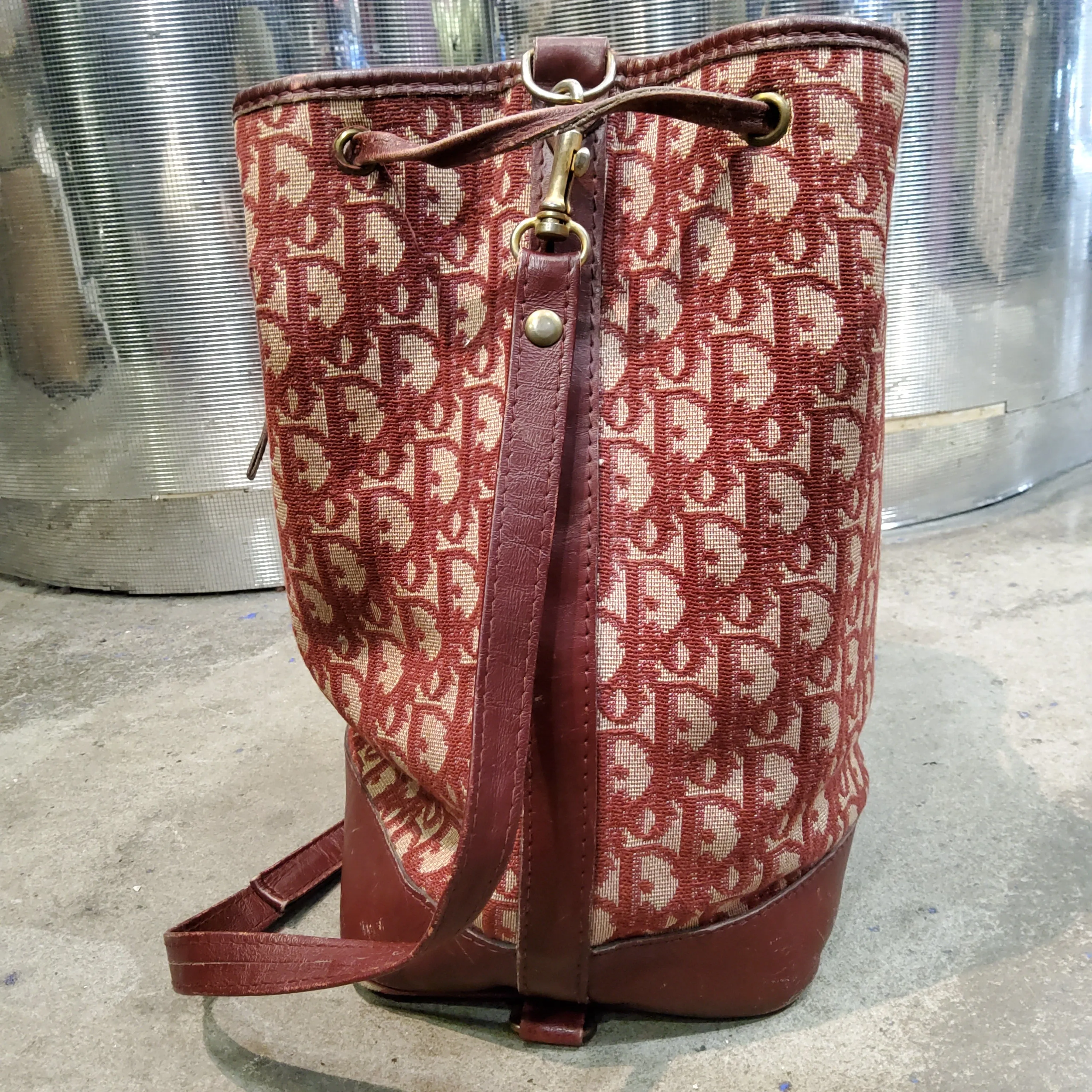 Women's tote bag